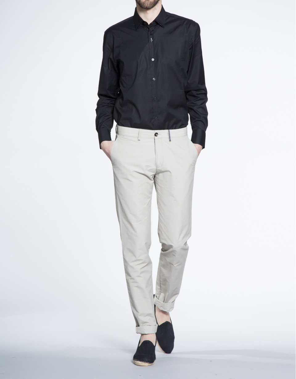 Camisa negra vestir lisa