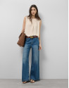 Top tejido fluido beige con bordado floral | Roberto Verino