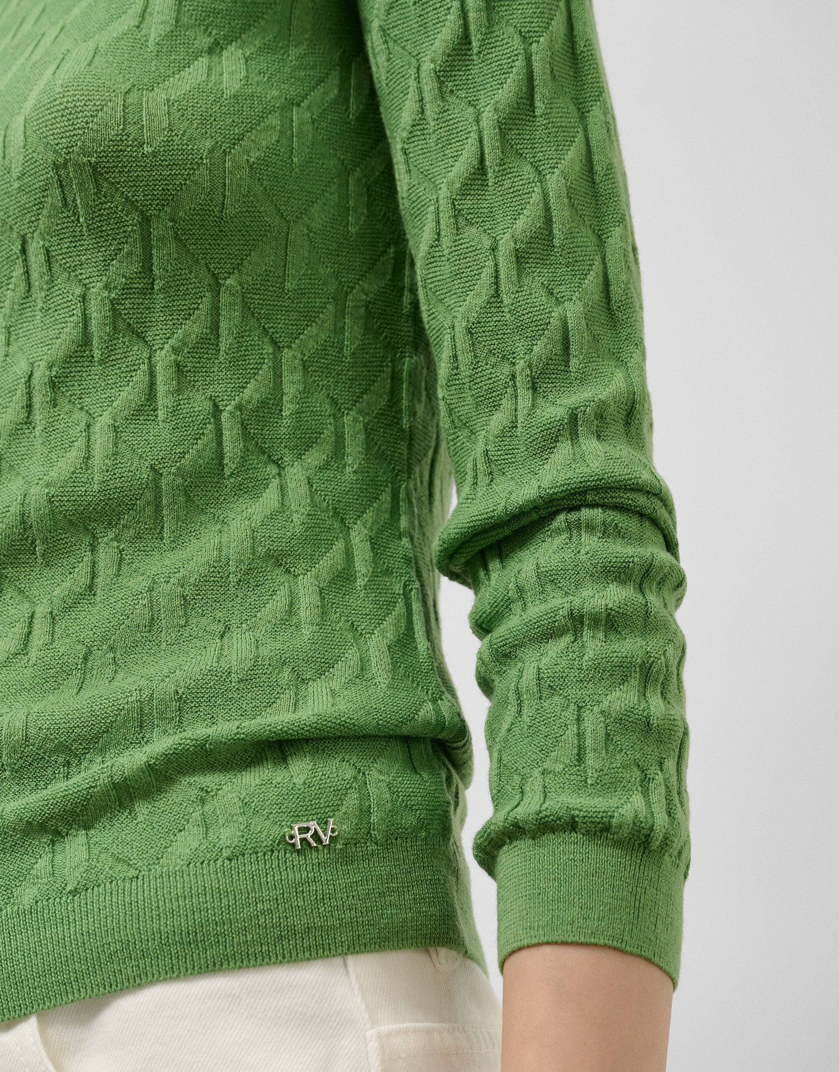 Green cable knit long sleeve wool sweater | Roberto Verino