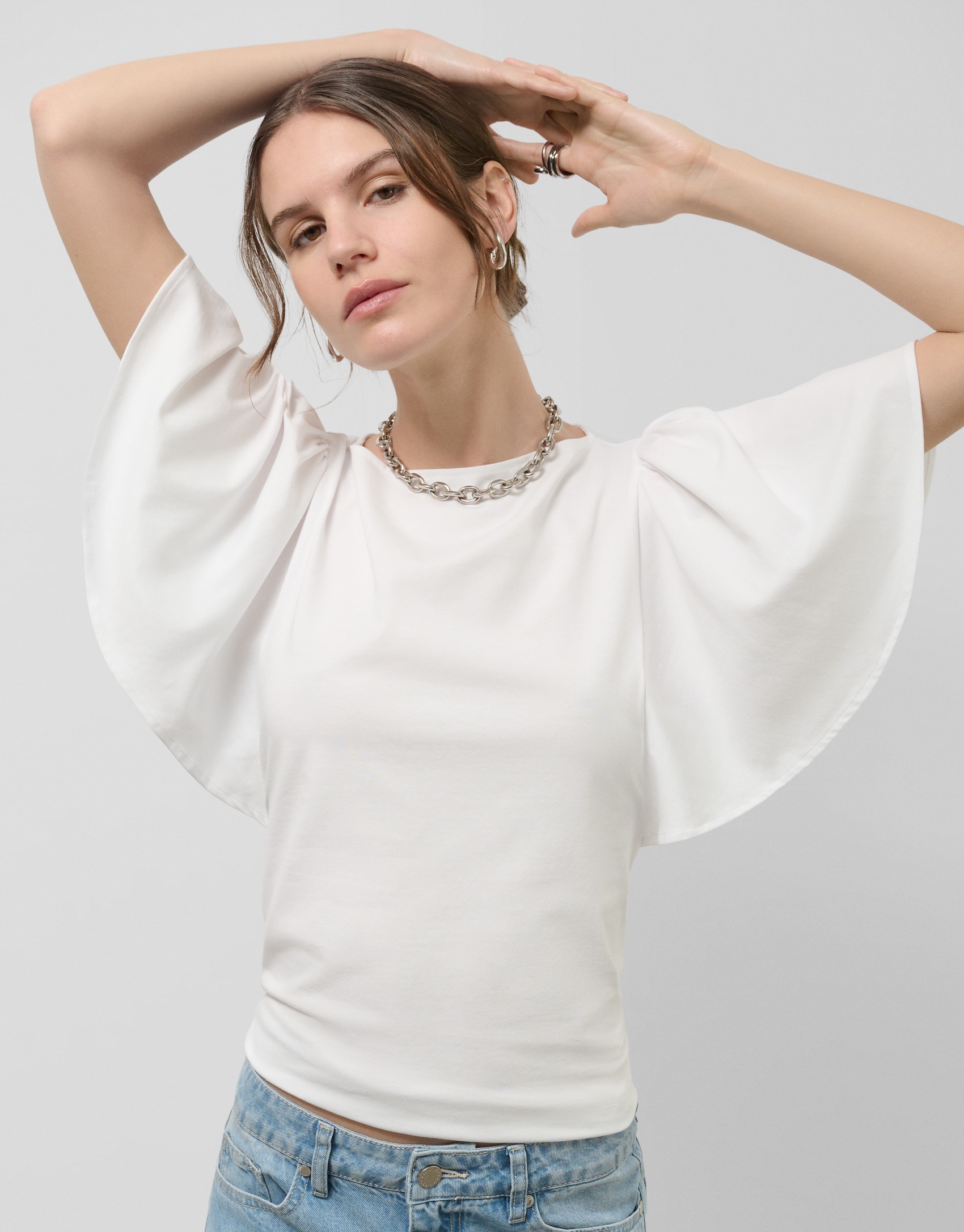 White cotton top with cape sleeves - Woman | Roberto Verino