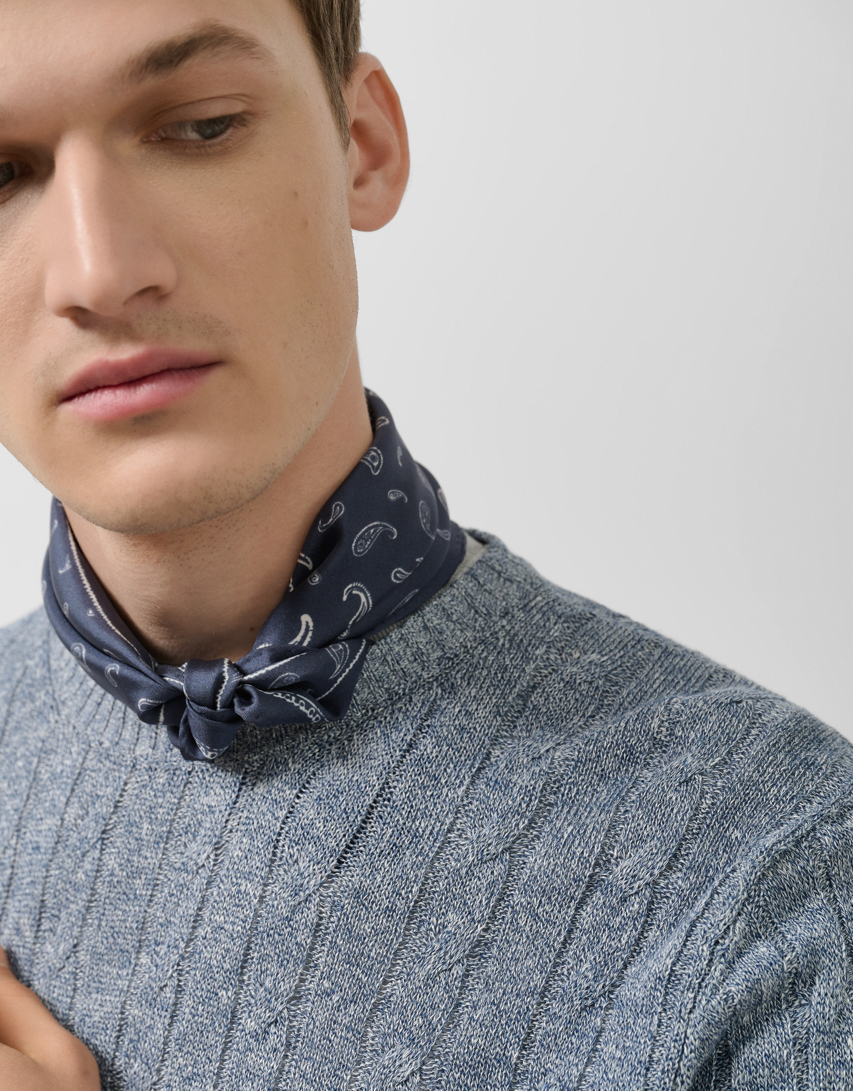 Blue cotton/linen cable knit sweater - Man | Roberto Verino