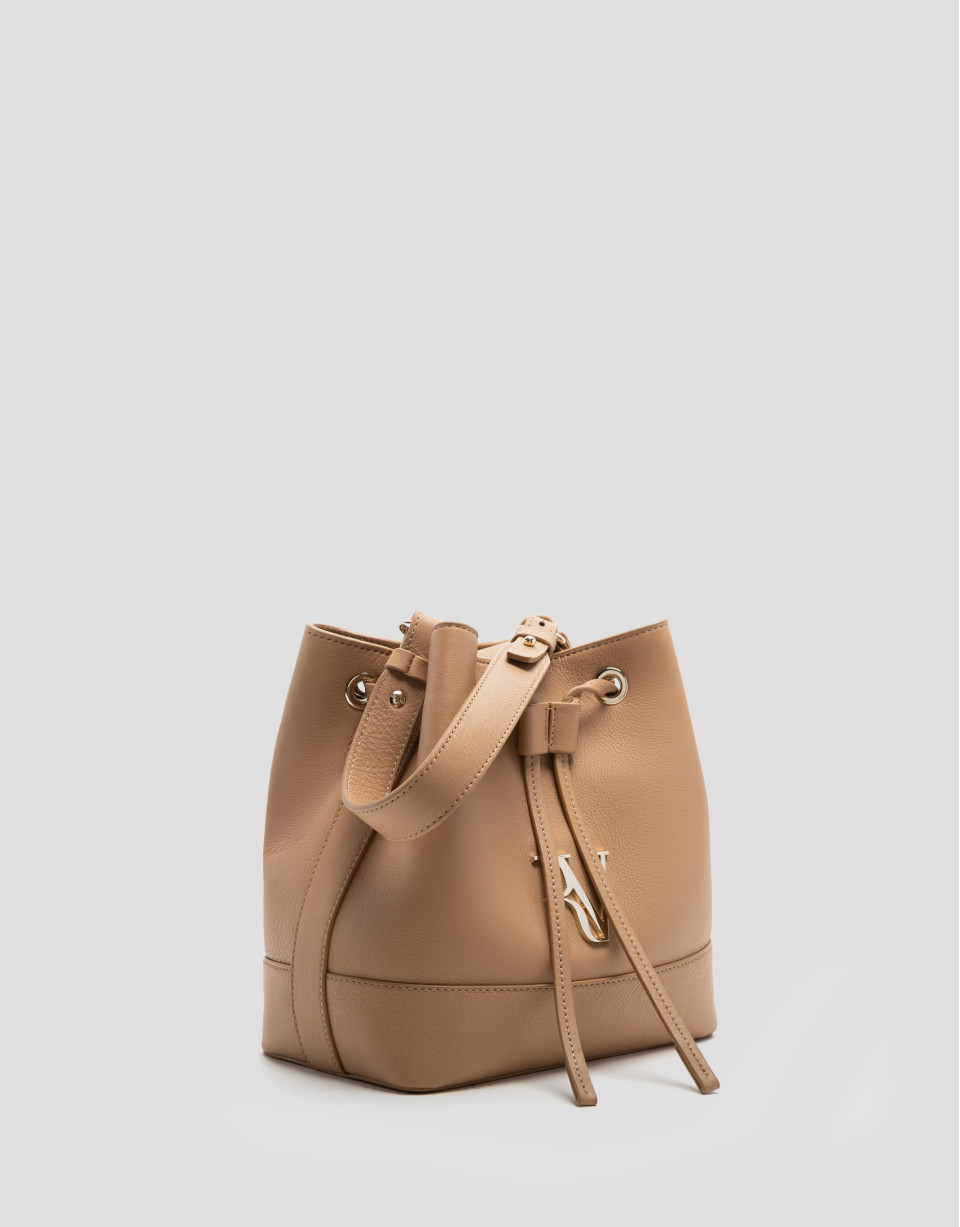 Valentina Bucket handbag in camel leather | Roberto Verino
