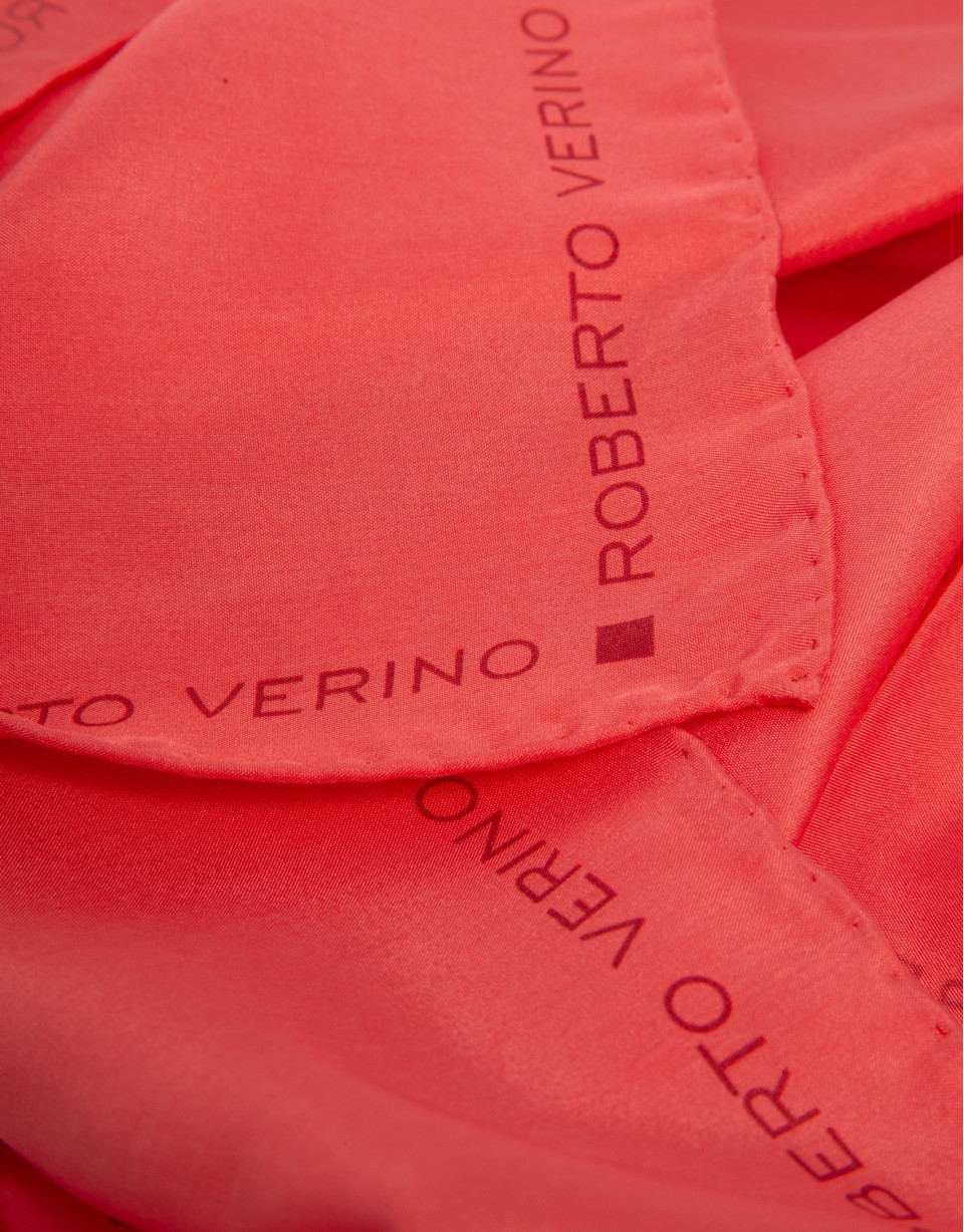 Coral silk scarf with Roberto Verino frame