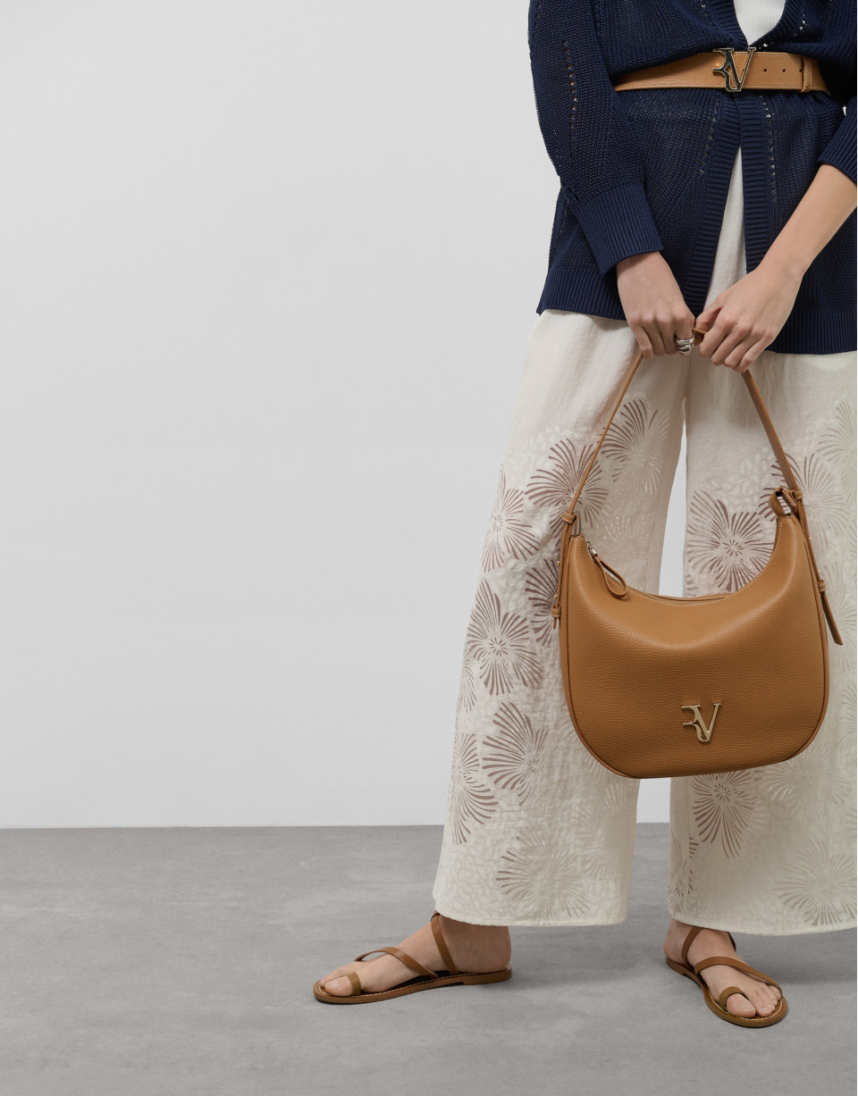 Camel granulated leather Cuca Hobo shoulder bag | Roberto Verino