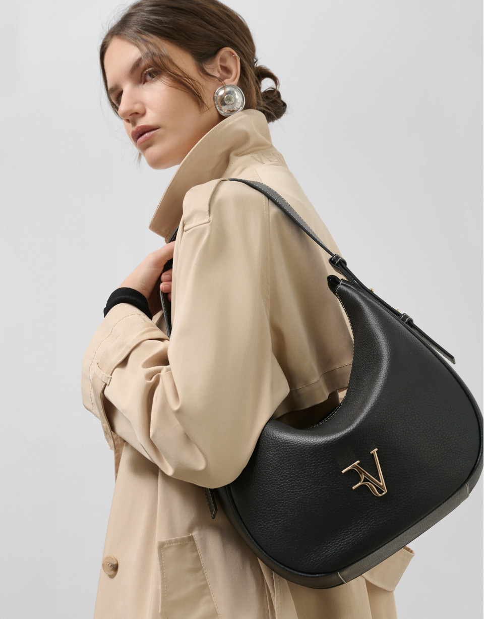 Bolso de hombro Cuca Hobo piel granulada negro | Roberto Verino