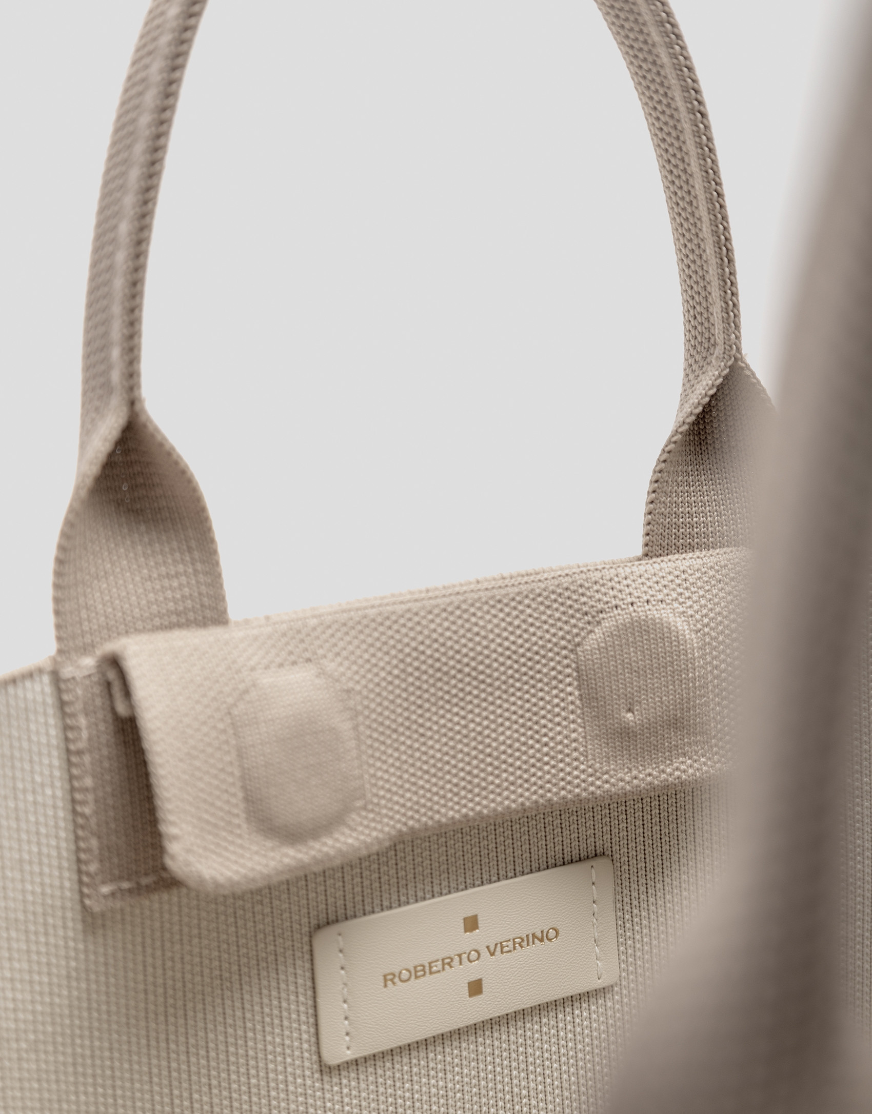 Nude knit Kendall satchel bag - Woman - SS2025 | Roberto Verino