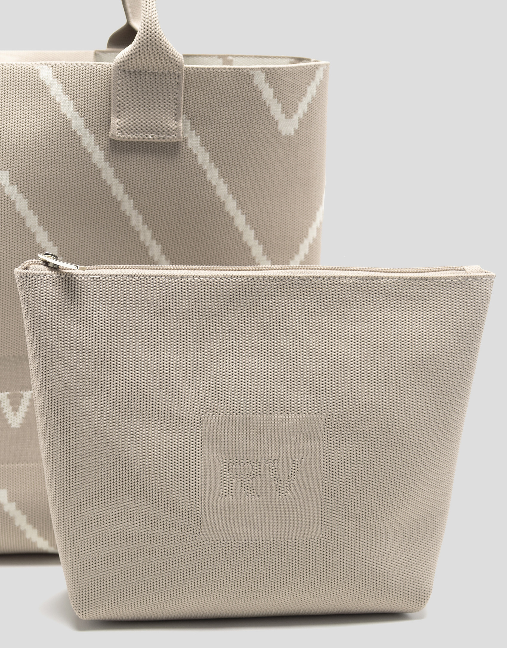 Nude knit maxi Kendall shopping bag with ... | Roberto Verino