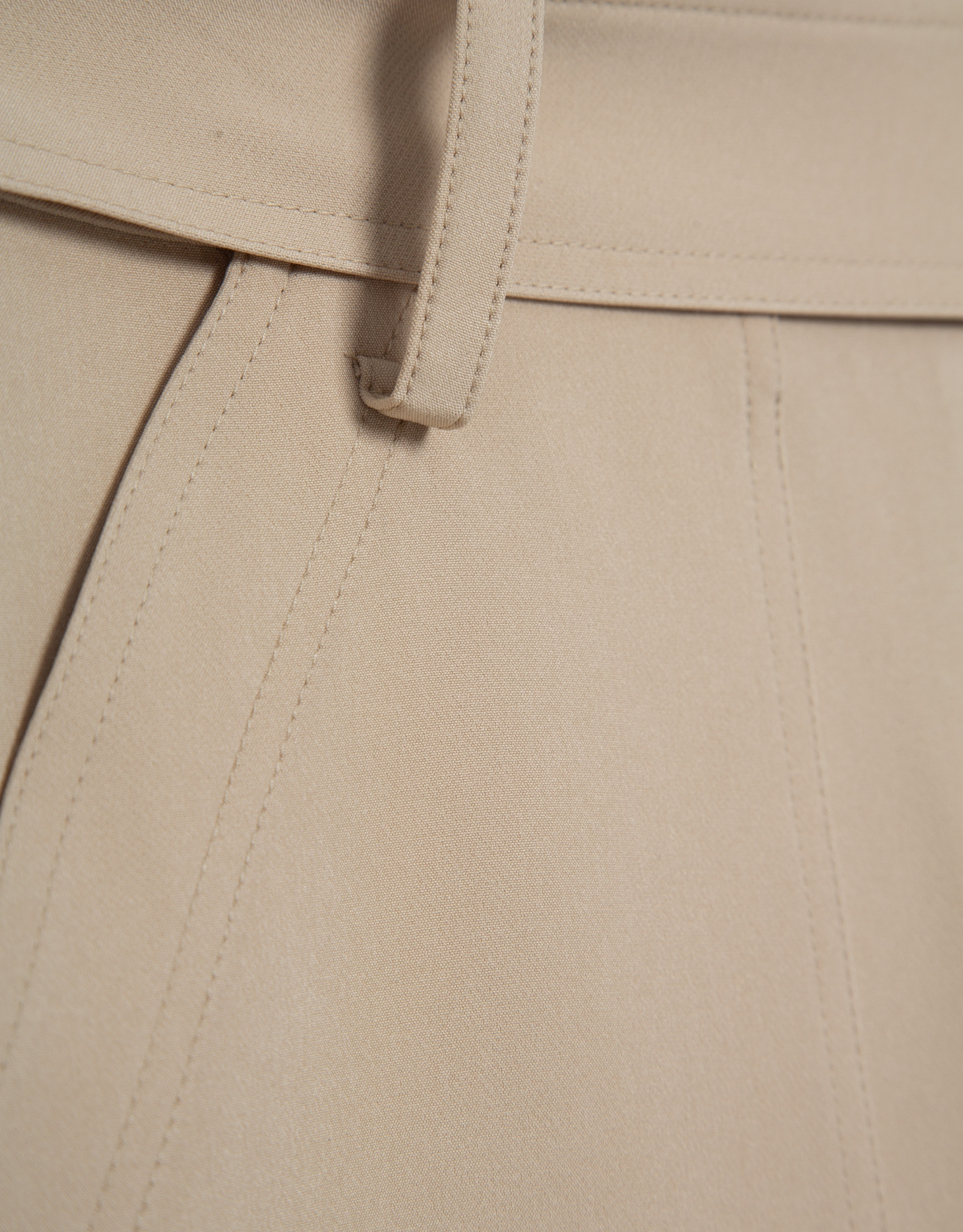 Pantalón ancho fluido twill marrón con cinturón | Roberto Verino