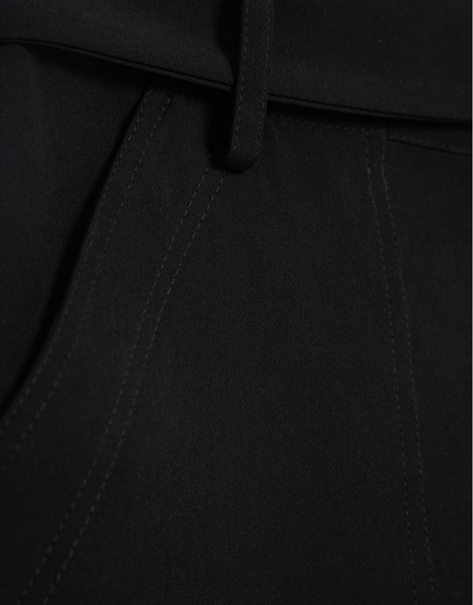 Wide black flowing twill pants with belt | Roberto Verino