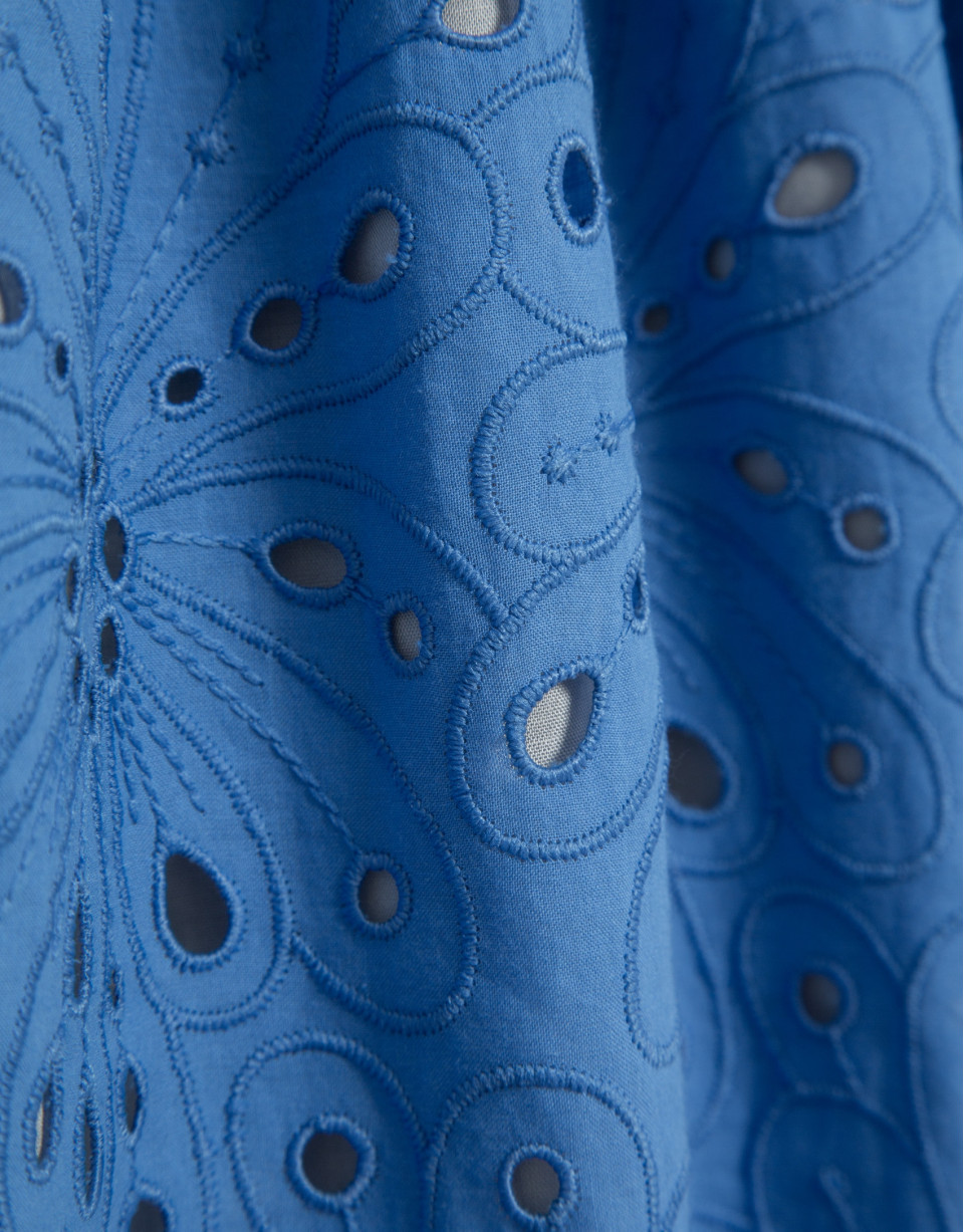 Vestido midi tirantes bordado suizo azul | Roberto Verino