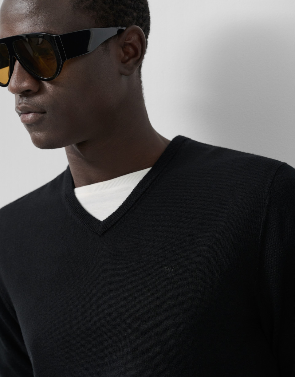 Jersey cuello pico punto lana negro - Hombre | Roberto Verino