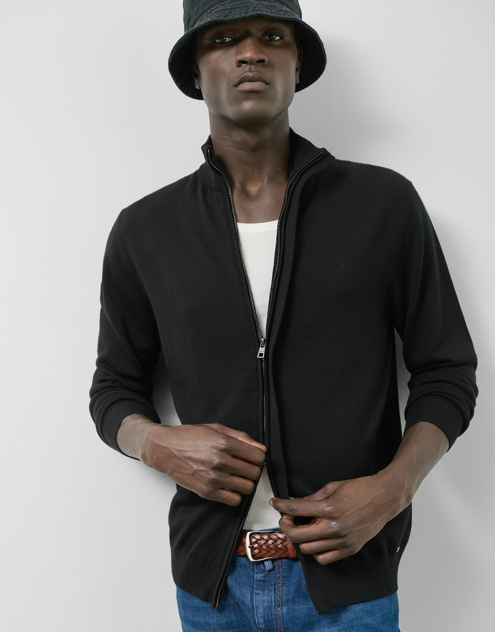 Chaqueta cremallera punto lana negra - Hombre | Roberto Verino