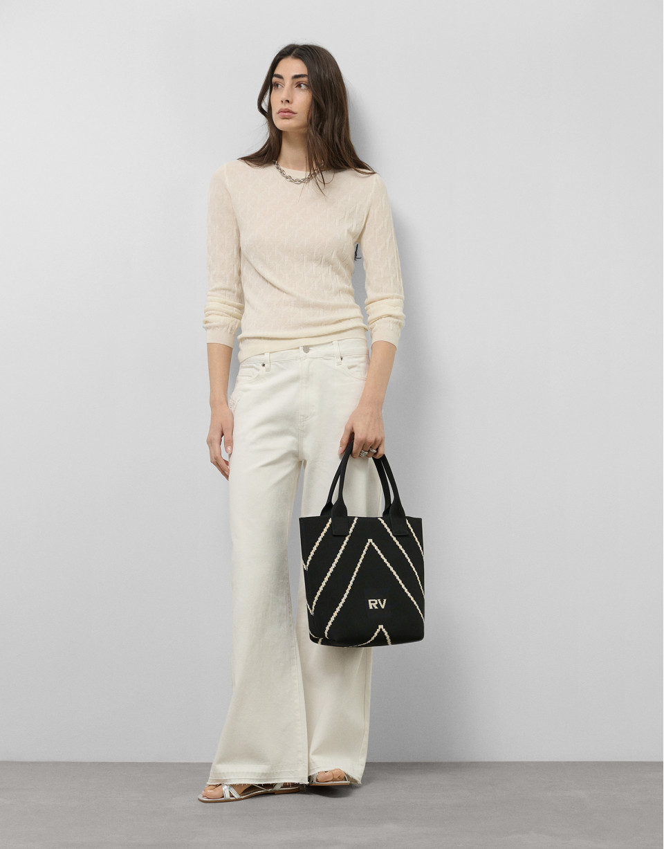 Long sleeve wool sweater with ecru eights | Roberto Verino