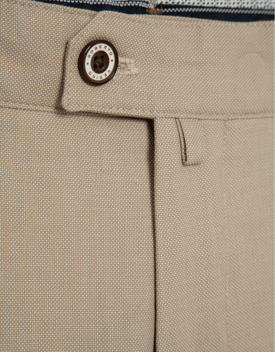 Light tan bird's eye chino pants - Man - SS2025 | Roberto Verino