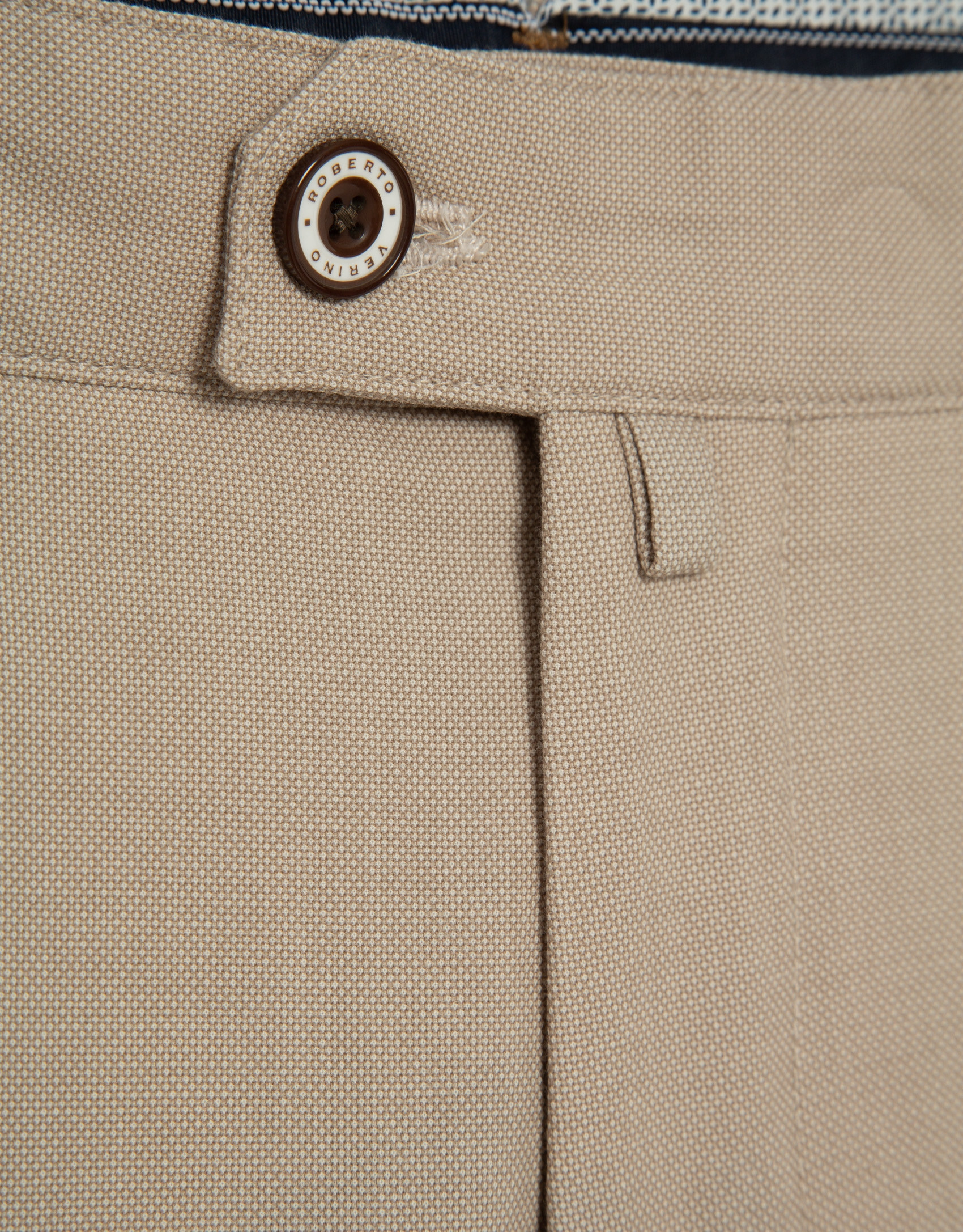 Light tan bird's eye chino pants - Man - SS2025 | Roberto Verino