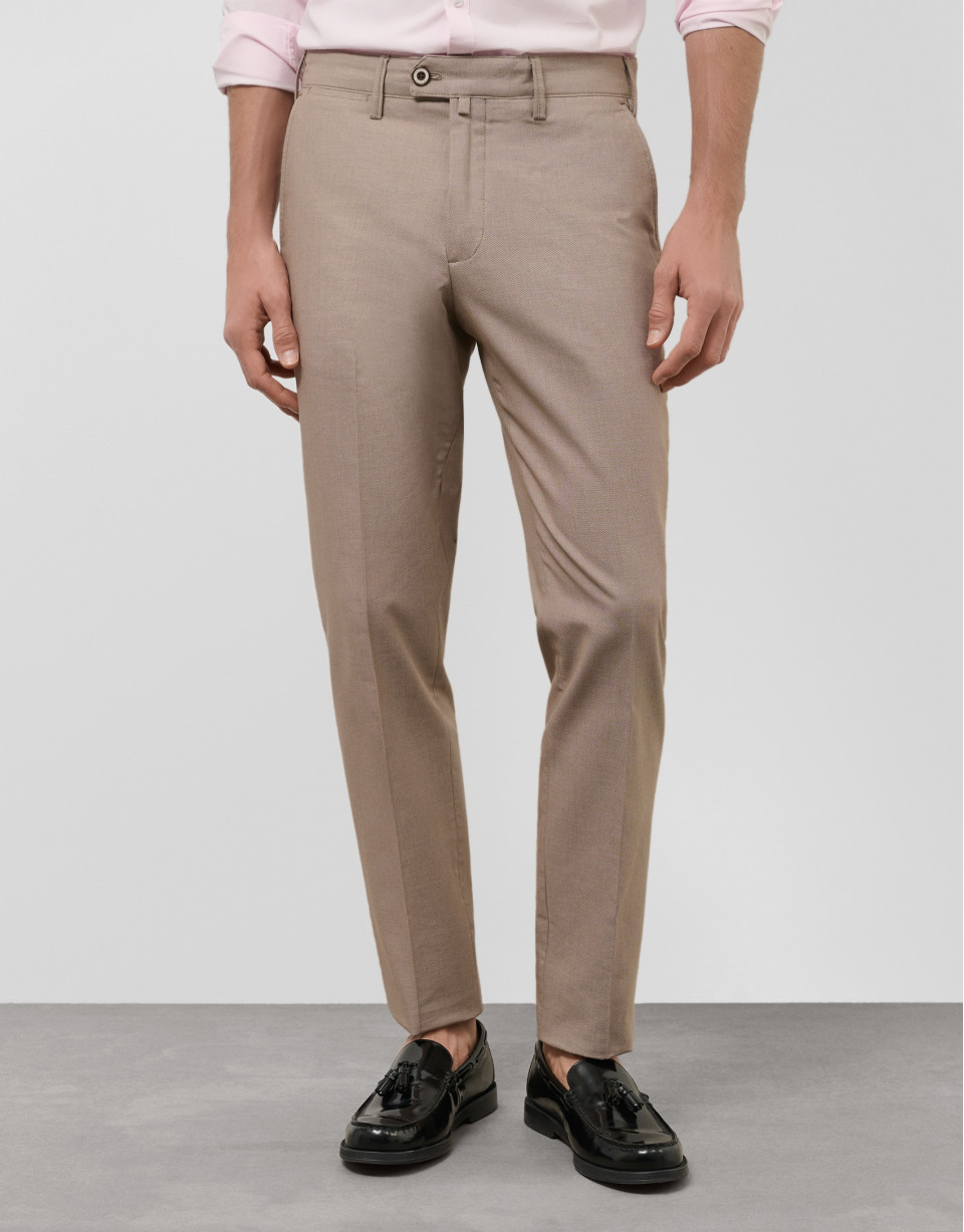 Tobacco color bird's eye chino pants - Man | Roberto Verino