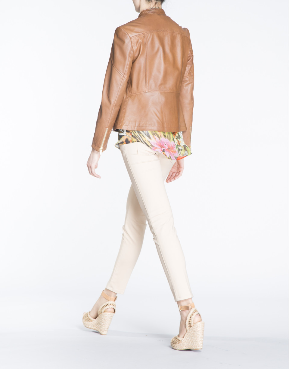 Short brown leather windbreaker