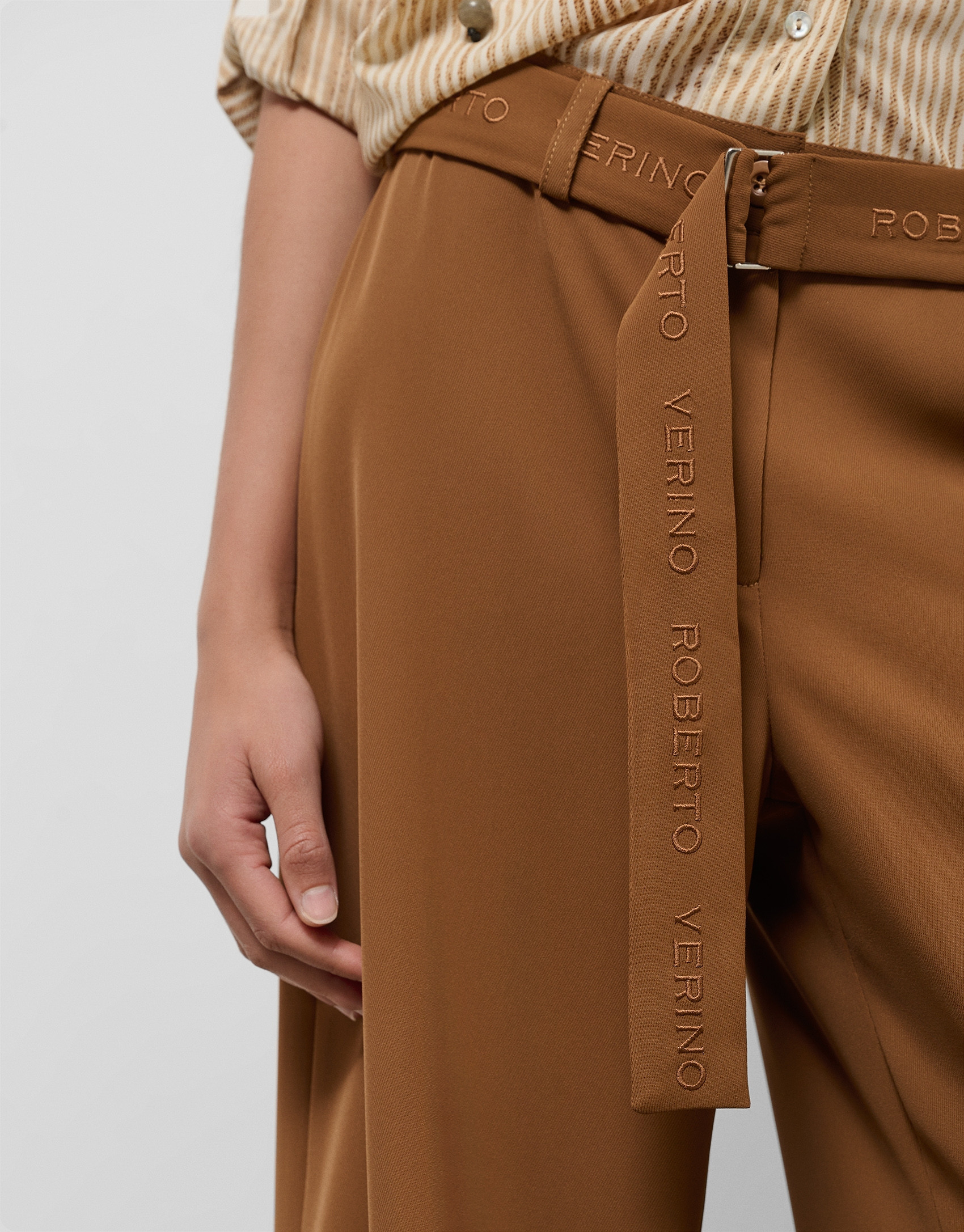 - - Woman - SS2025 | Roberto Verino