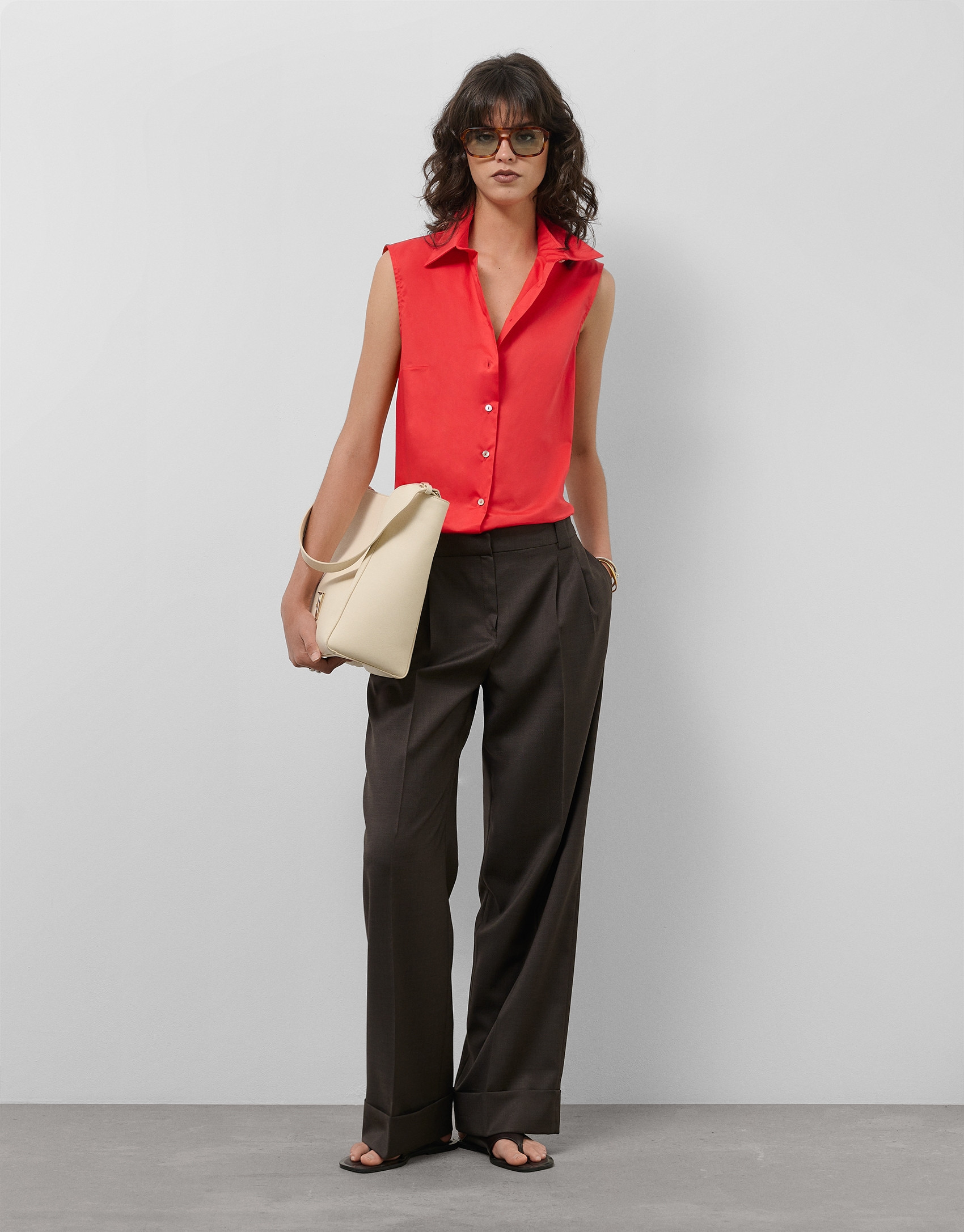 Red cotton sleeveless shirt - Woman - SS2025 | Roberto Verino