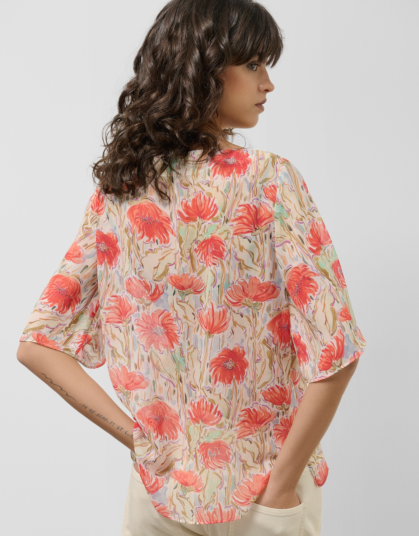 Loose coral and red chiffon blouse with ... | Roberto Verino