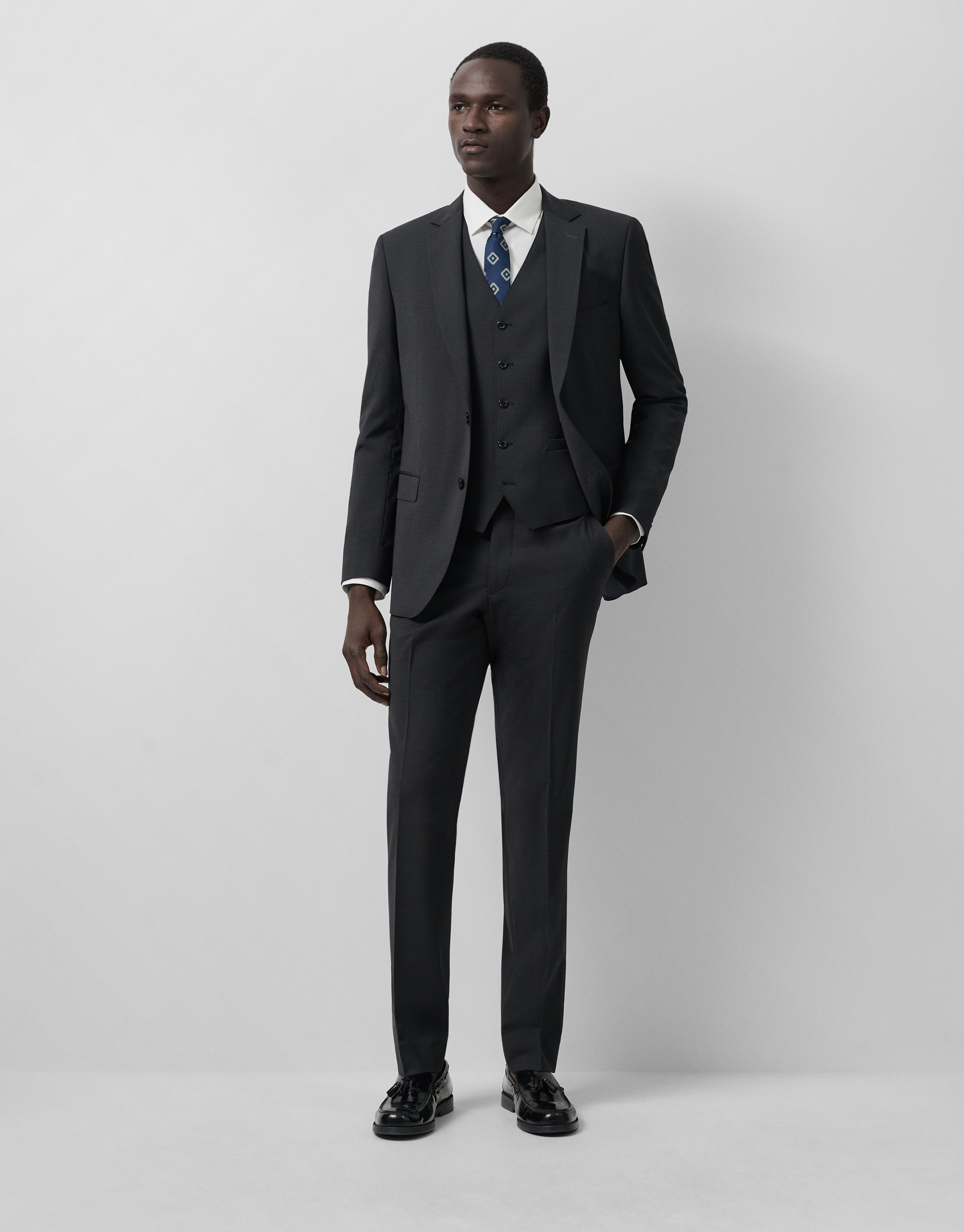 Dark grey fake plain slim fit half canvas suit | Roberto Verino