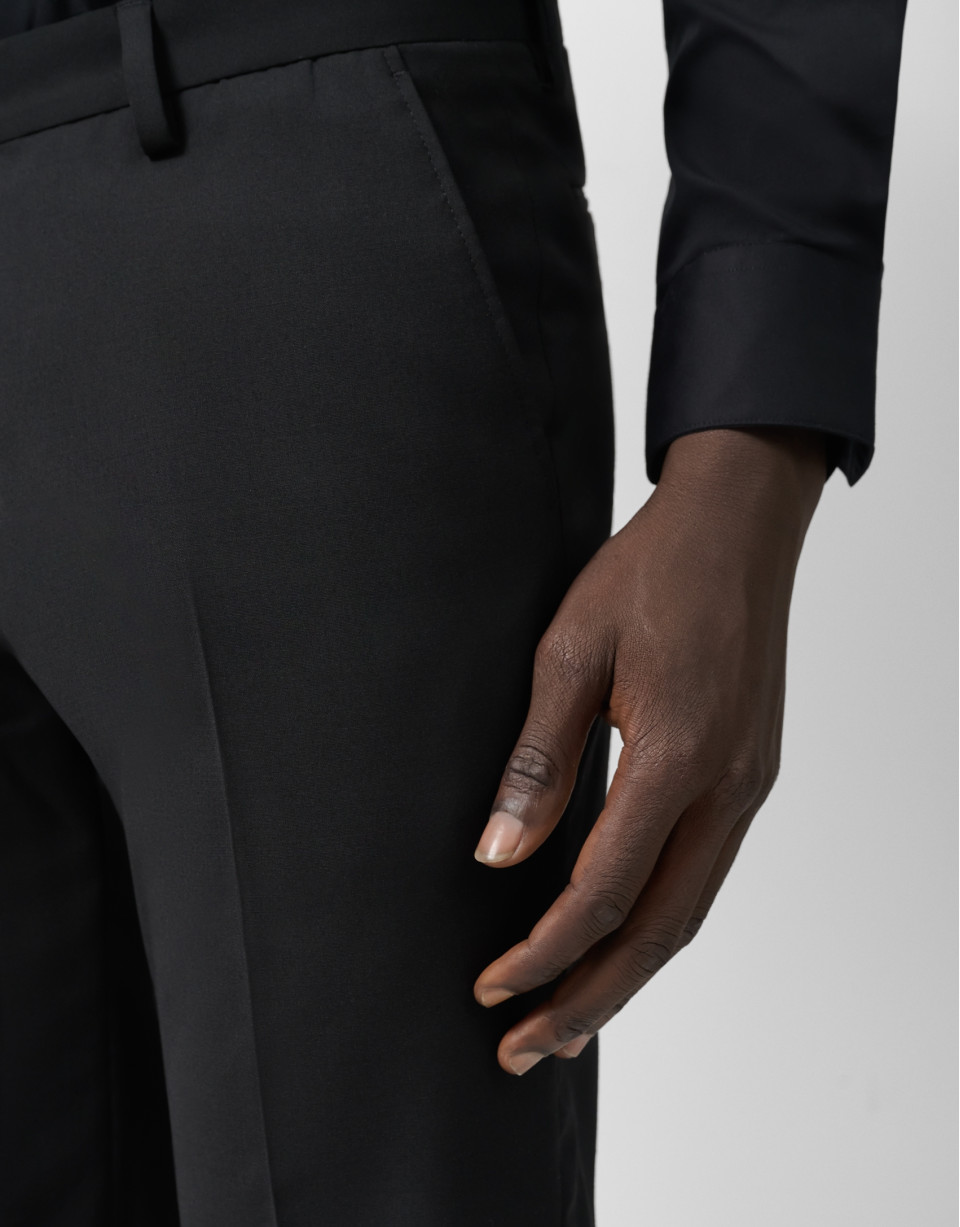 Slim fit half canvas suit in plain black - Man | Roberto Verino