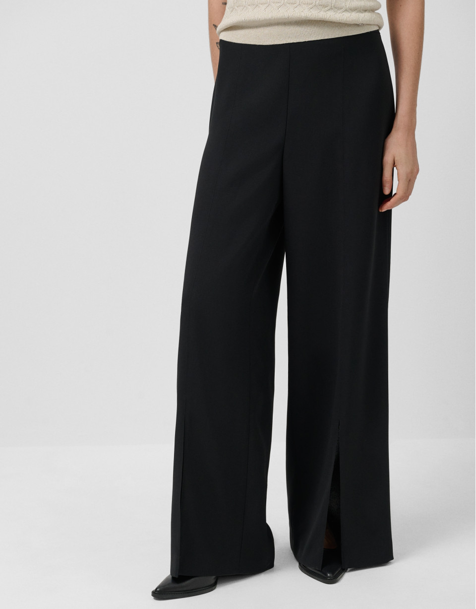 Pantalón ancho con abertura crepe negro - Mujer | Roberto Verino