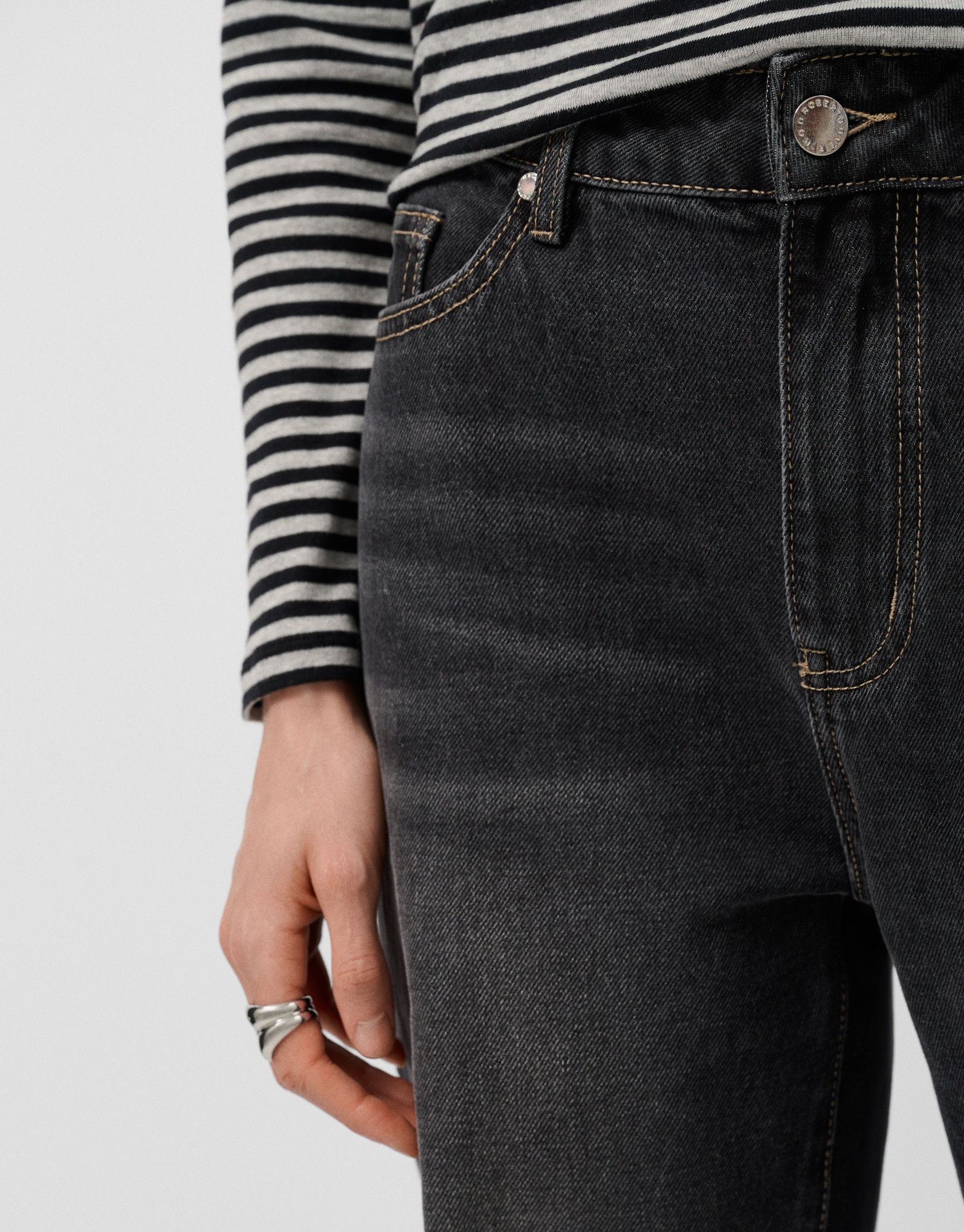 Pantalón ancho vaquero negro - Mujer - OI2025 | Roberto Verino