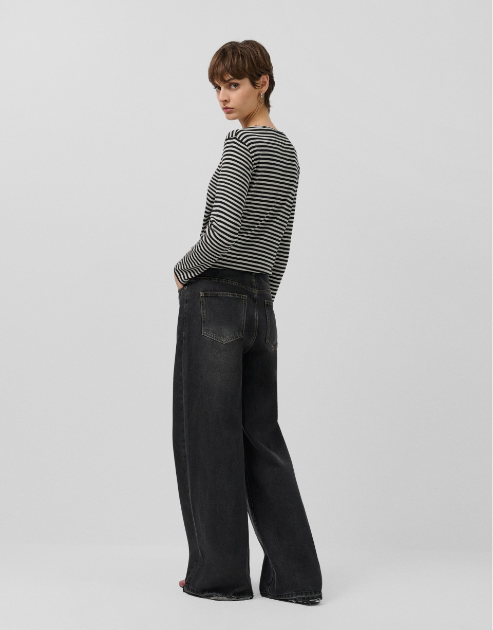 Wide-leg black jeans - Woman - AW2025 | Roberto Verino