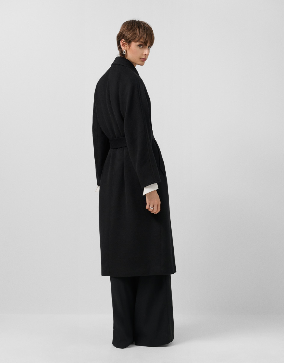 Long black double-breasted coat - Woman | Roberto Verino