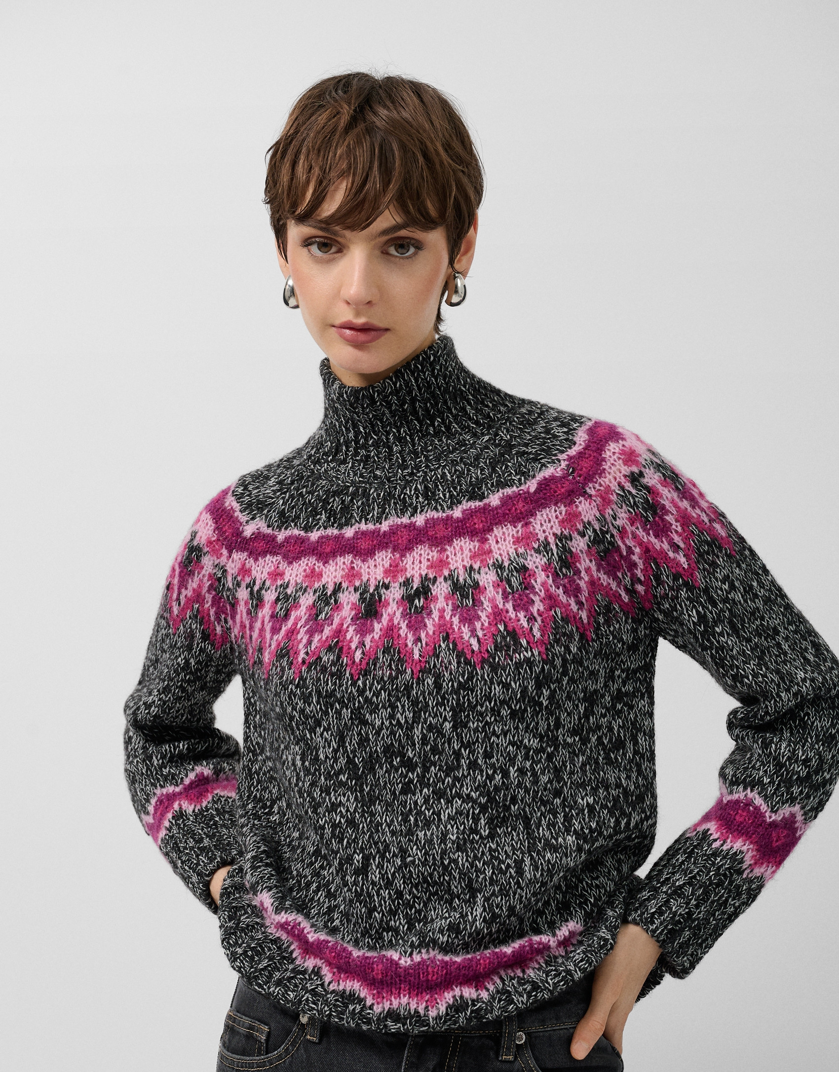 Grey high neck sweater with pink alpine design | Roberto Verino