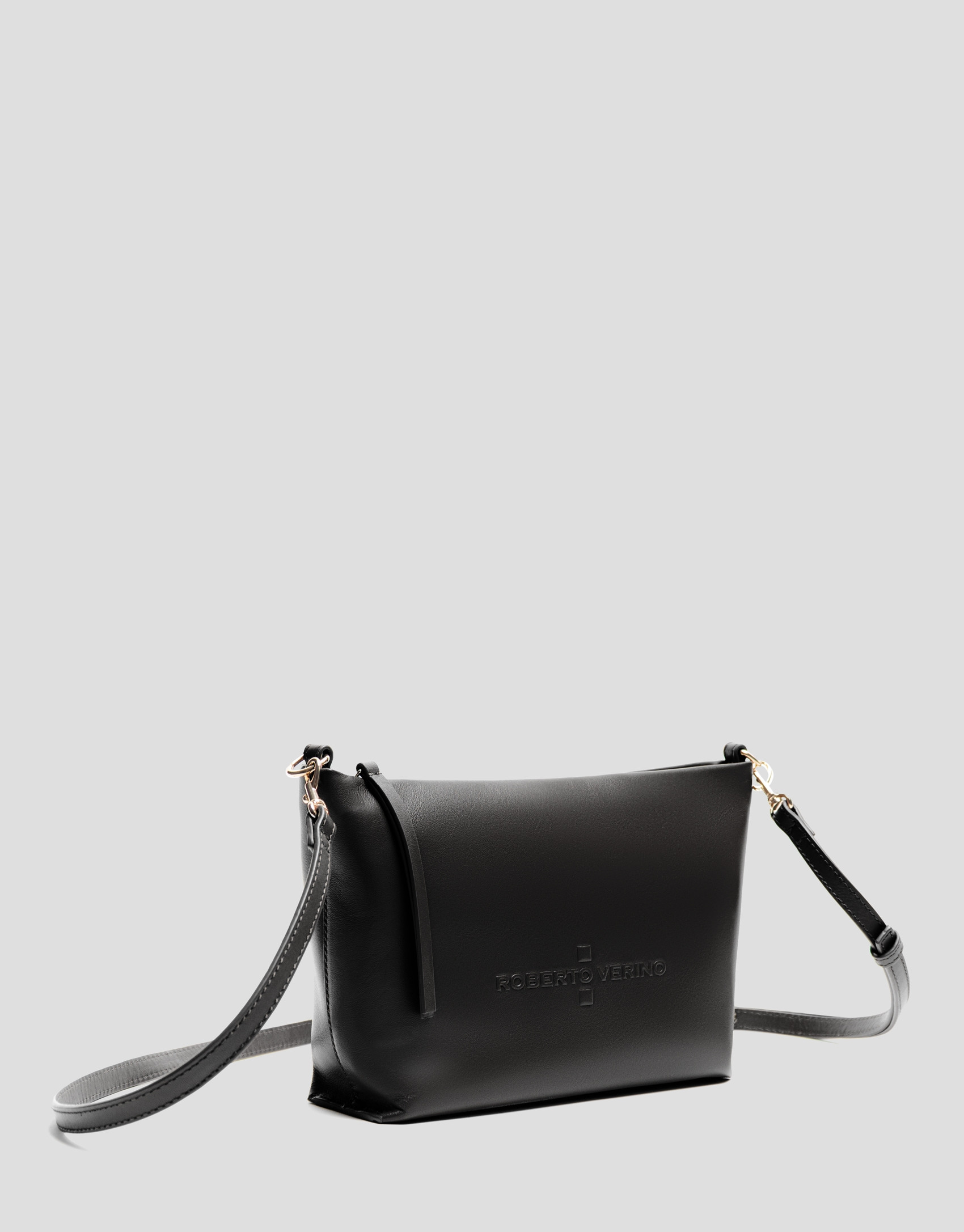 Megan Messenger black leather shoulder bag | Roberto Verino