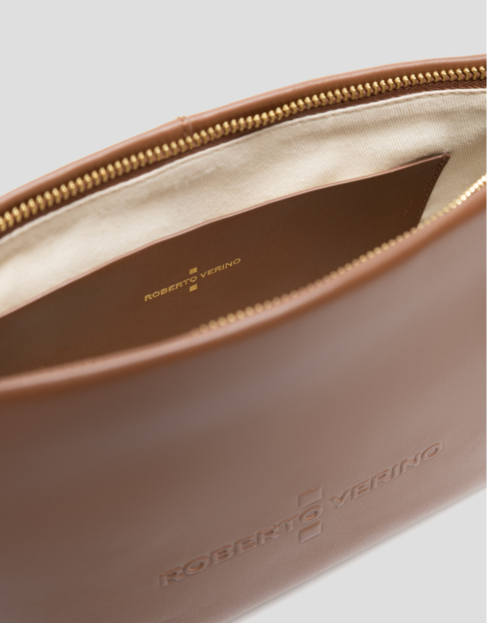 Megan Messenger camel leather shoulder bag | Roberto Verino