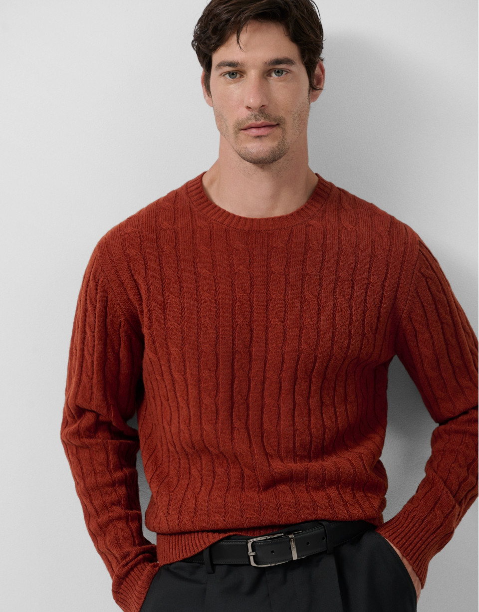 Burnt orange cable knit sweater - Man - AW2025 | Roberto Verino