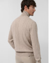Jersey cuello alto trabajado color arena melange | Roberto Verino