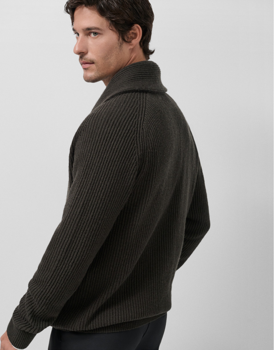 Chaqueta cuello chal color caqui oscuro | Roberto Verino