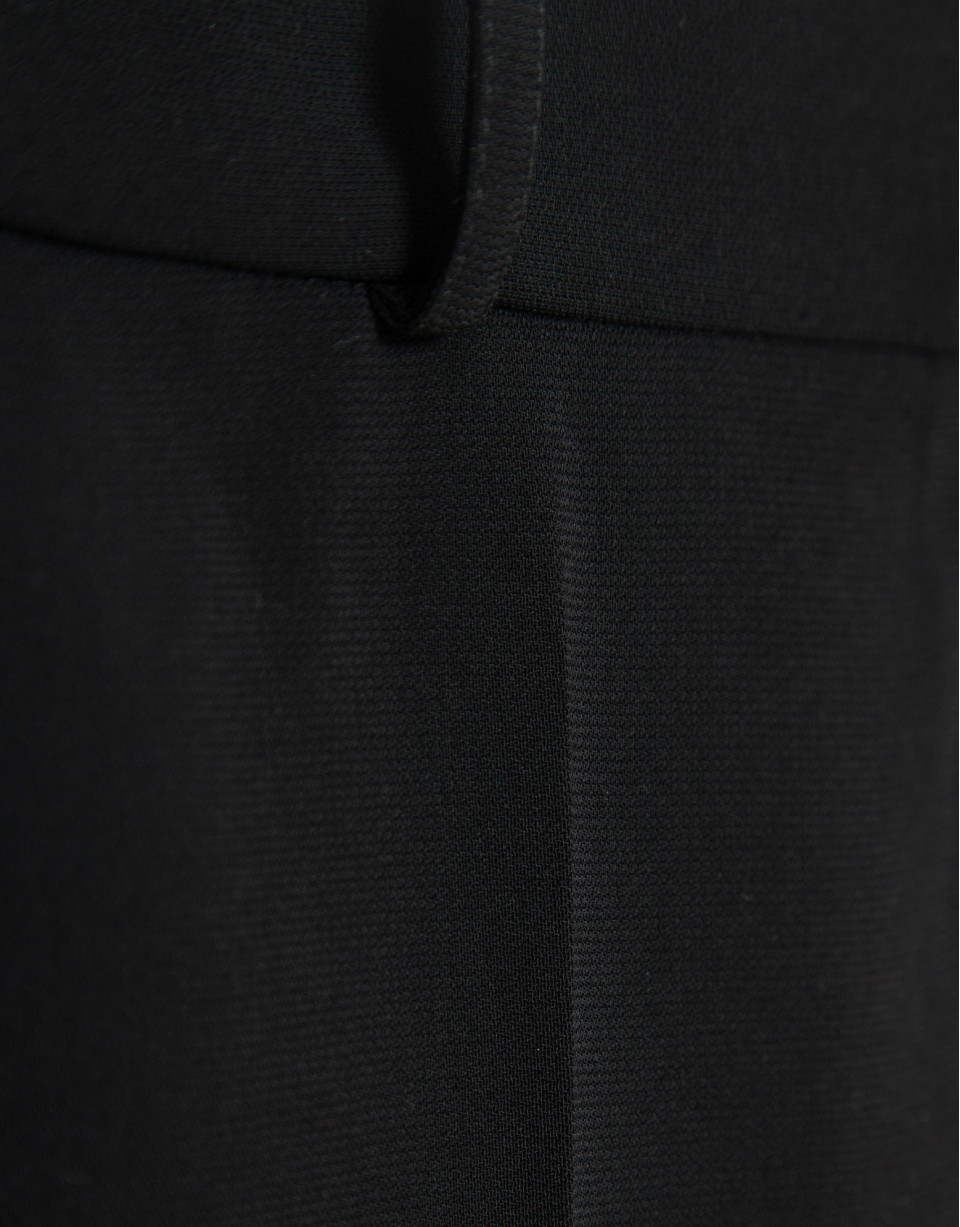 Pantalón recto crepé negro - Mujer - OI2025 | Roberto Verino