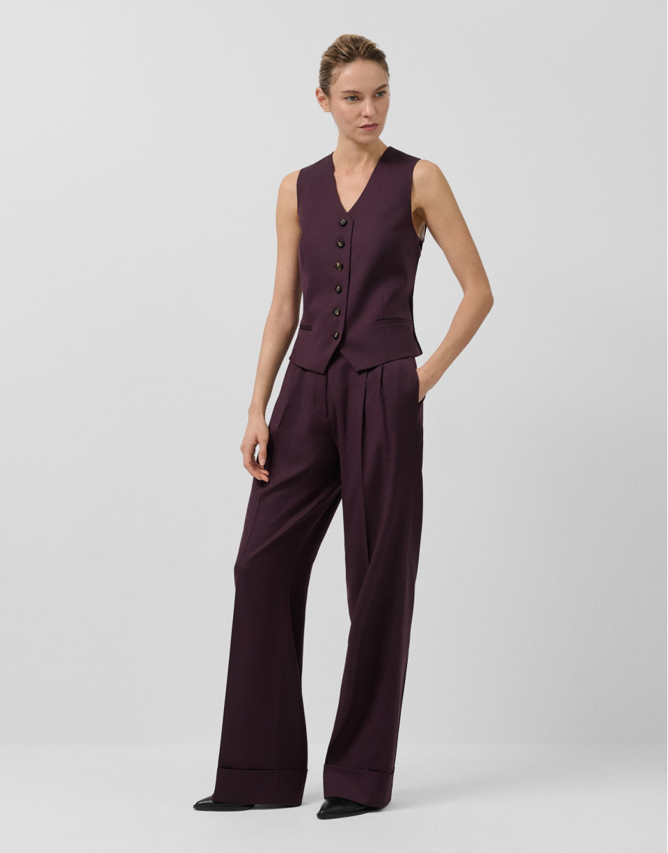 Men's cut pleated trousers in burgundy wool | Roberto Verino