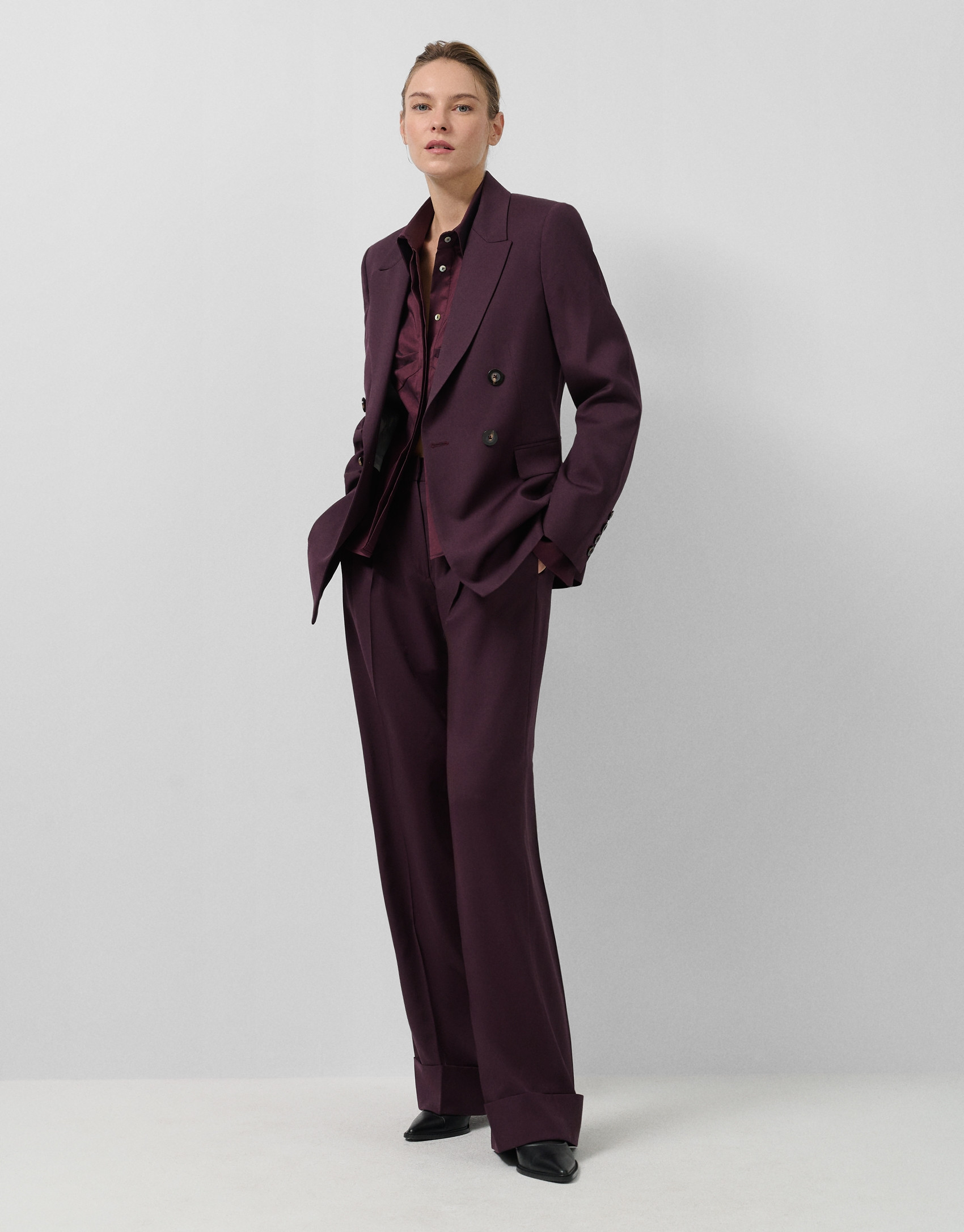 Blazer cruzada lana burdeos - AVANCE OI25 | Roberto Verino
