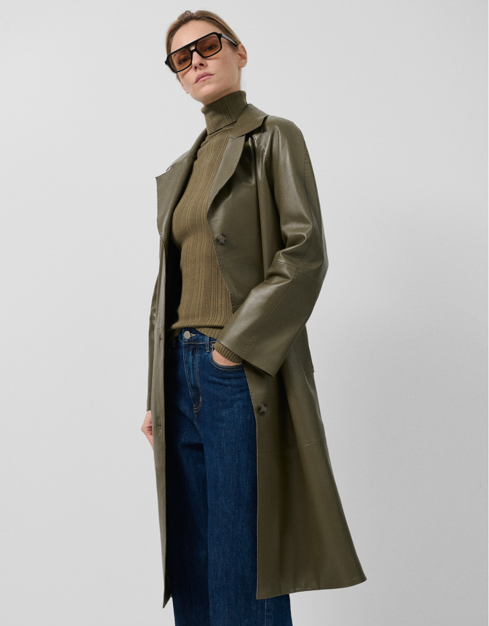 Long green napa coat - Woman - AW2025 | Roberto Verino