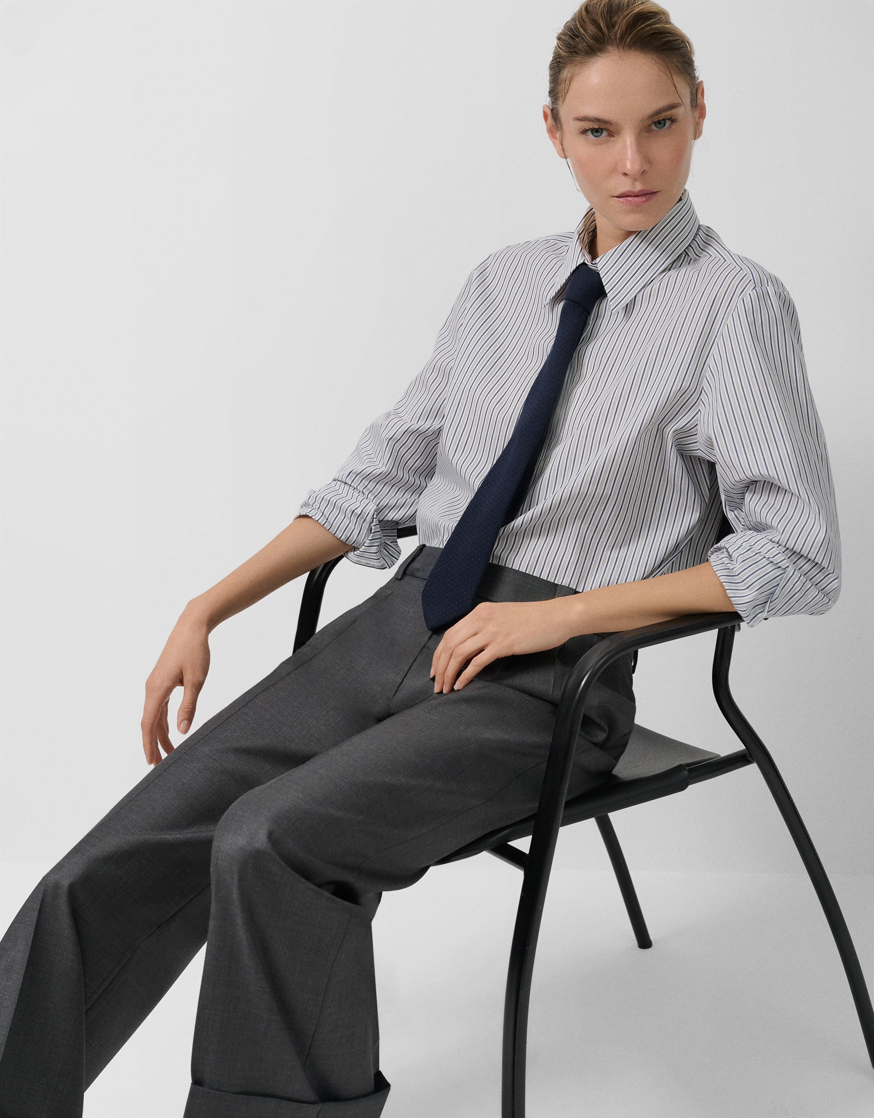 Pantalón pinzas corte masculino lana gris | Roberto Verino