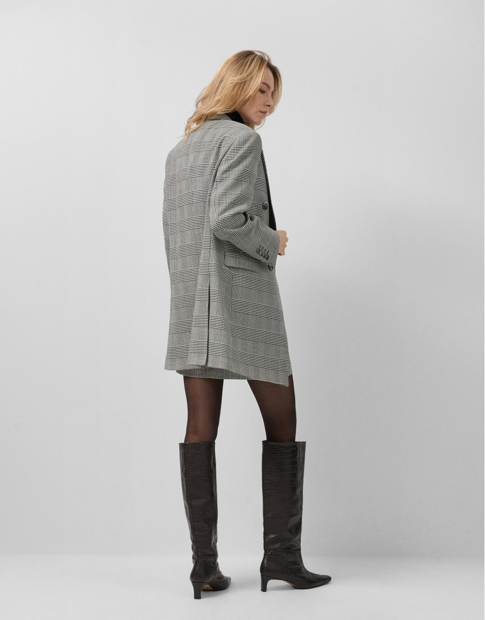 Black and white Welsh plaid double-breasted coat | Roberto Verino