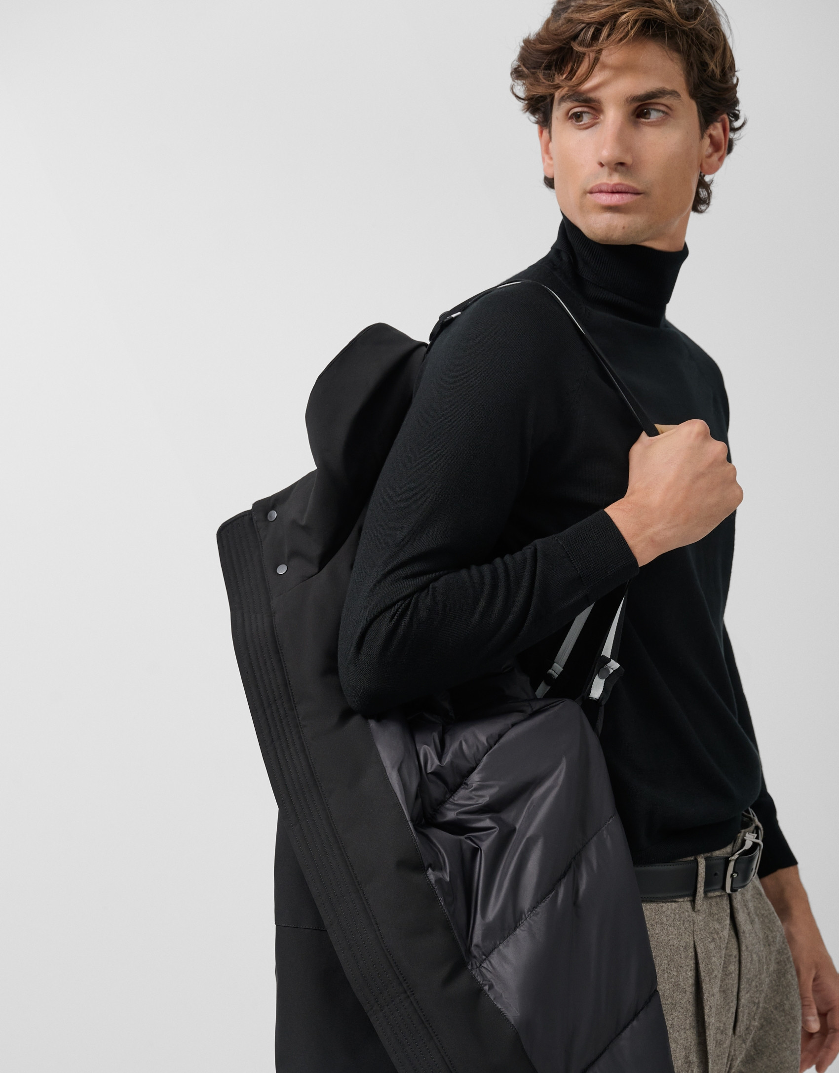 Long black quilted technical trench coat - Man | Roberto Verino