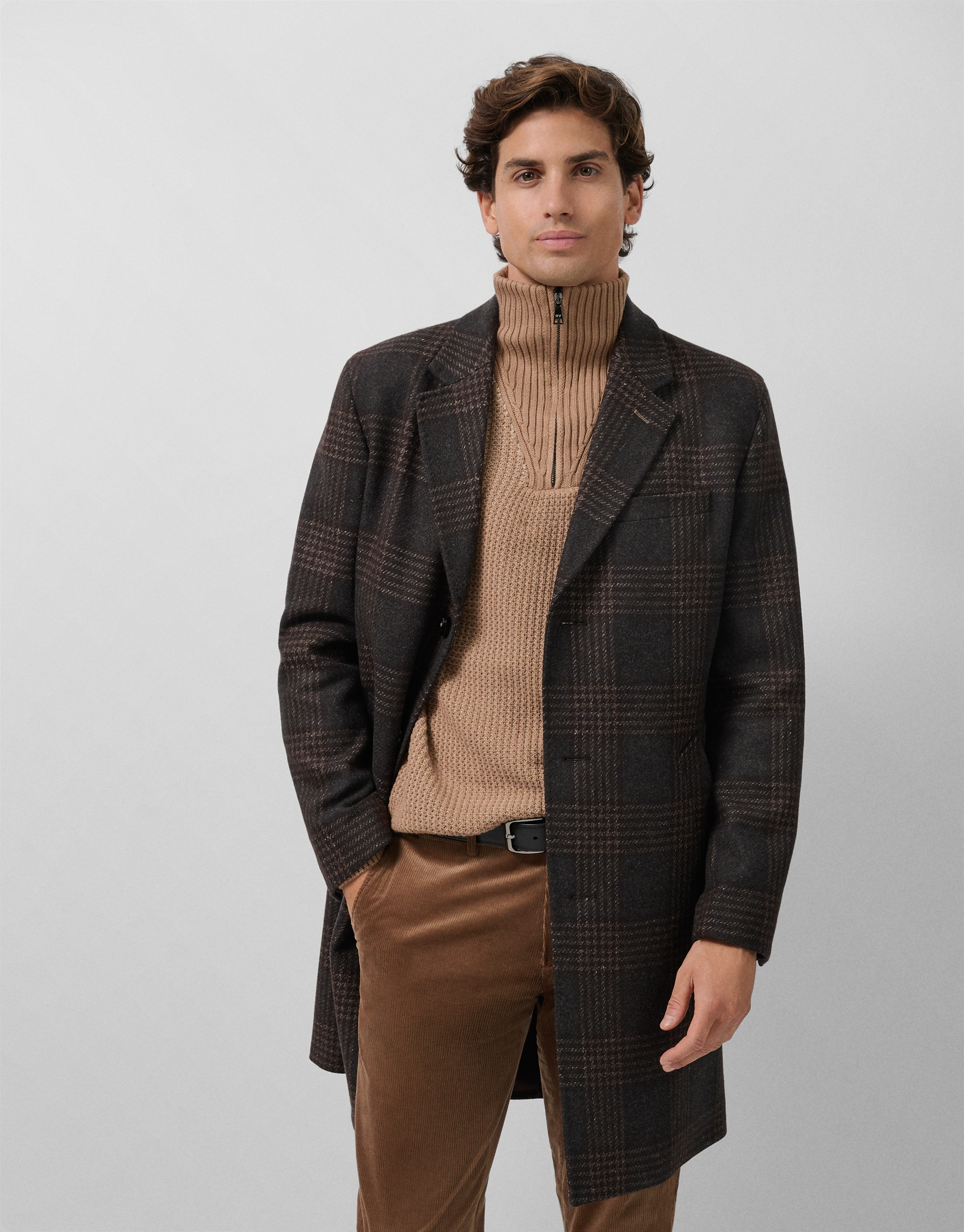 Large checkered coat in brown and natural tones | Roberto Verino