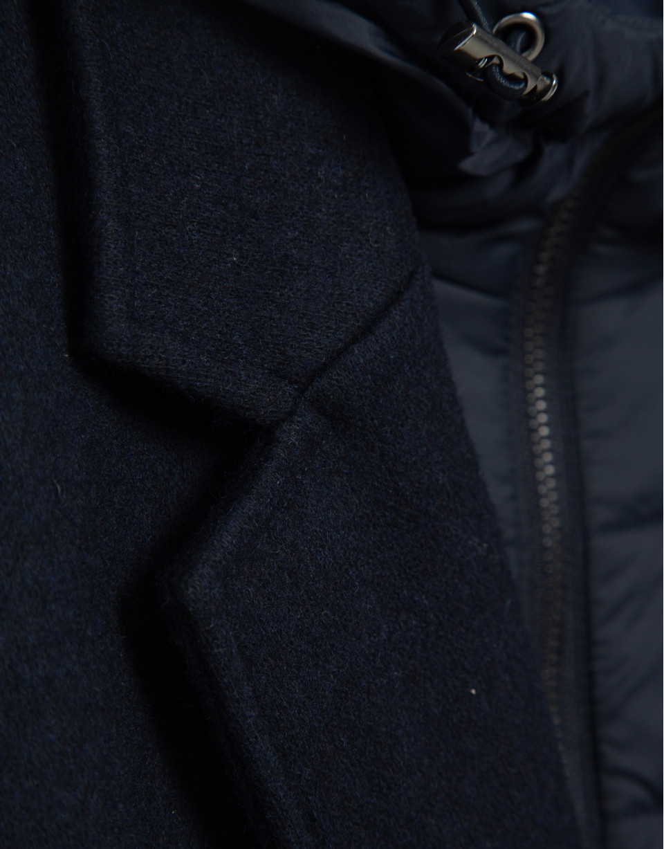 Navy cloth coat with white denim - Man - AW2025 | Roberto Verino