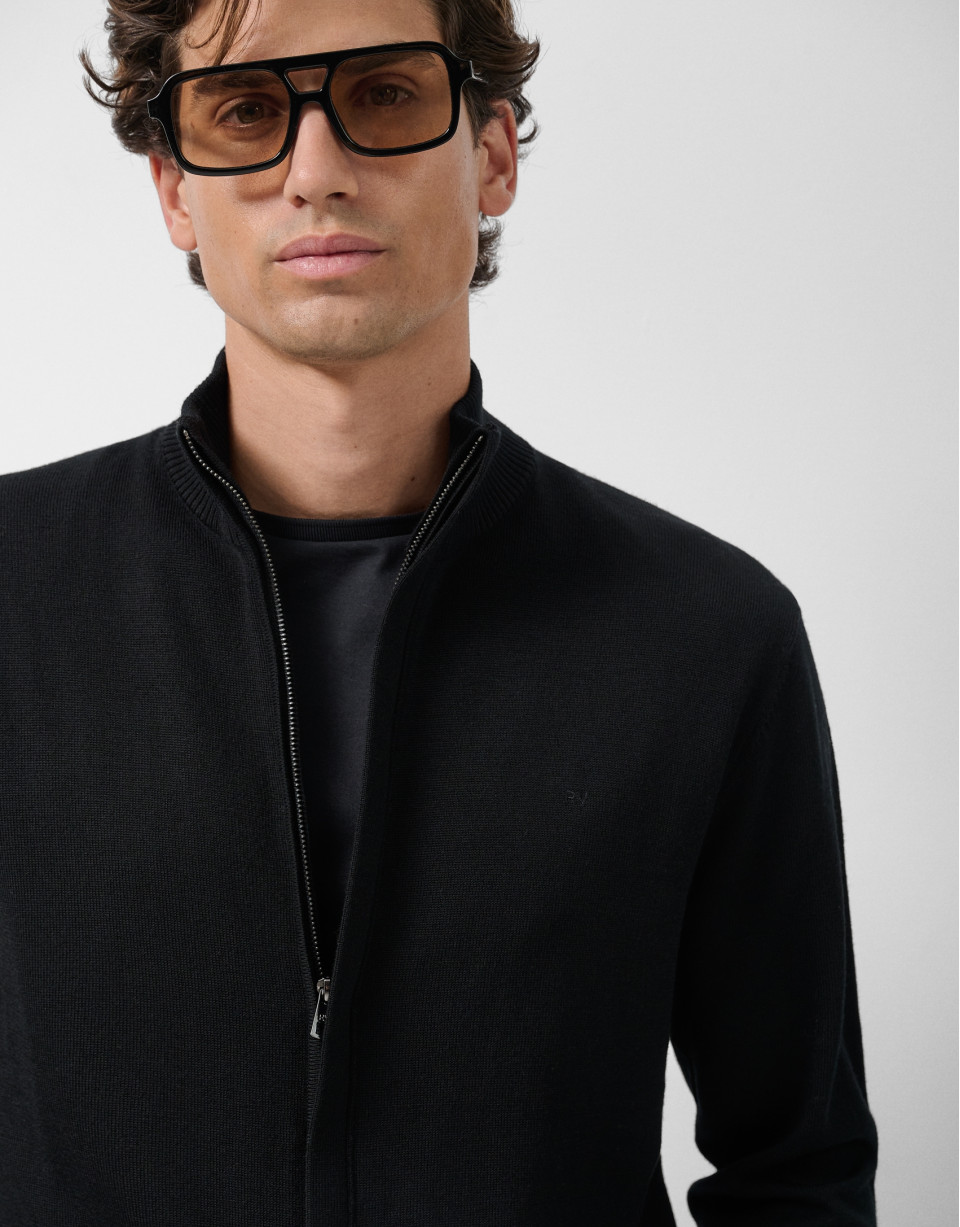 Chaqueta cremallera lisa color negro - Hombre | Roberto Verino