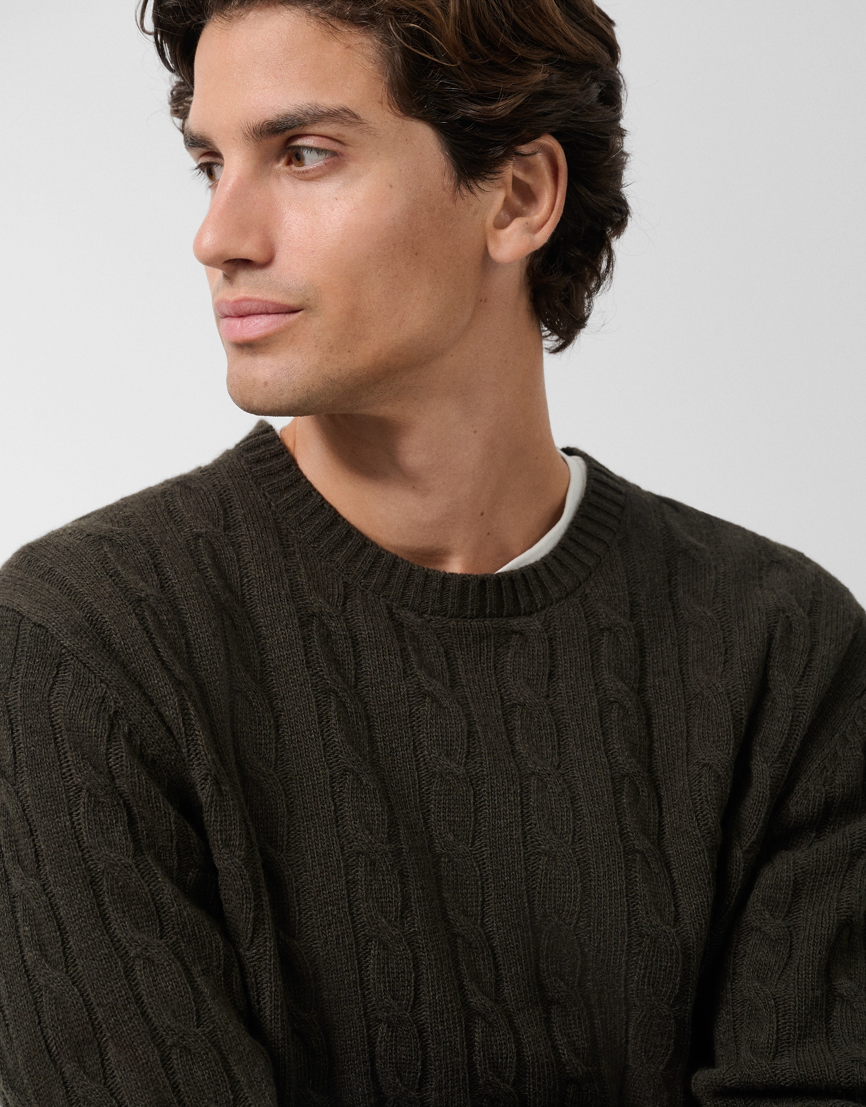 Khaki eight-stitch sweater - Man - AW2025 | Roberto Verino