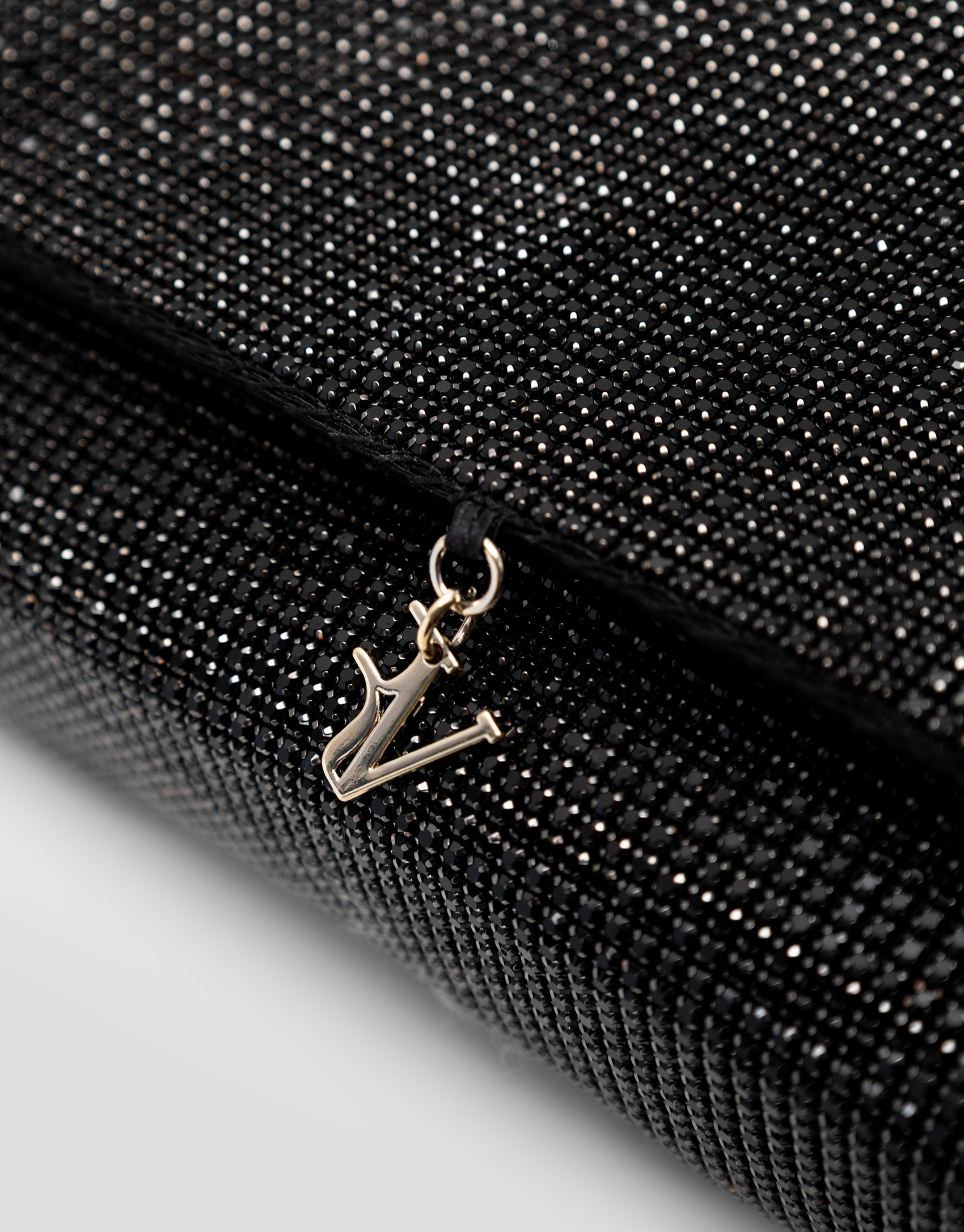 Aretha Maxi Black clutch bag - Woman - SS2026 | Roberto Verino