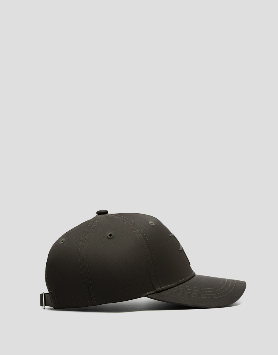 Green nylon visor with embossed logo - Gifts | Roberto Verino