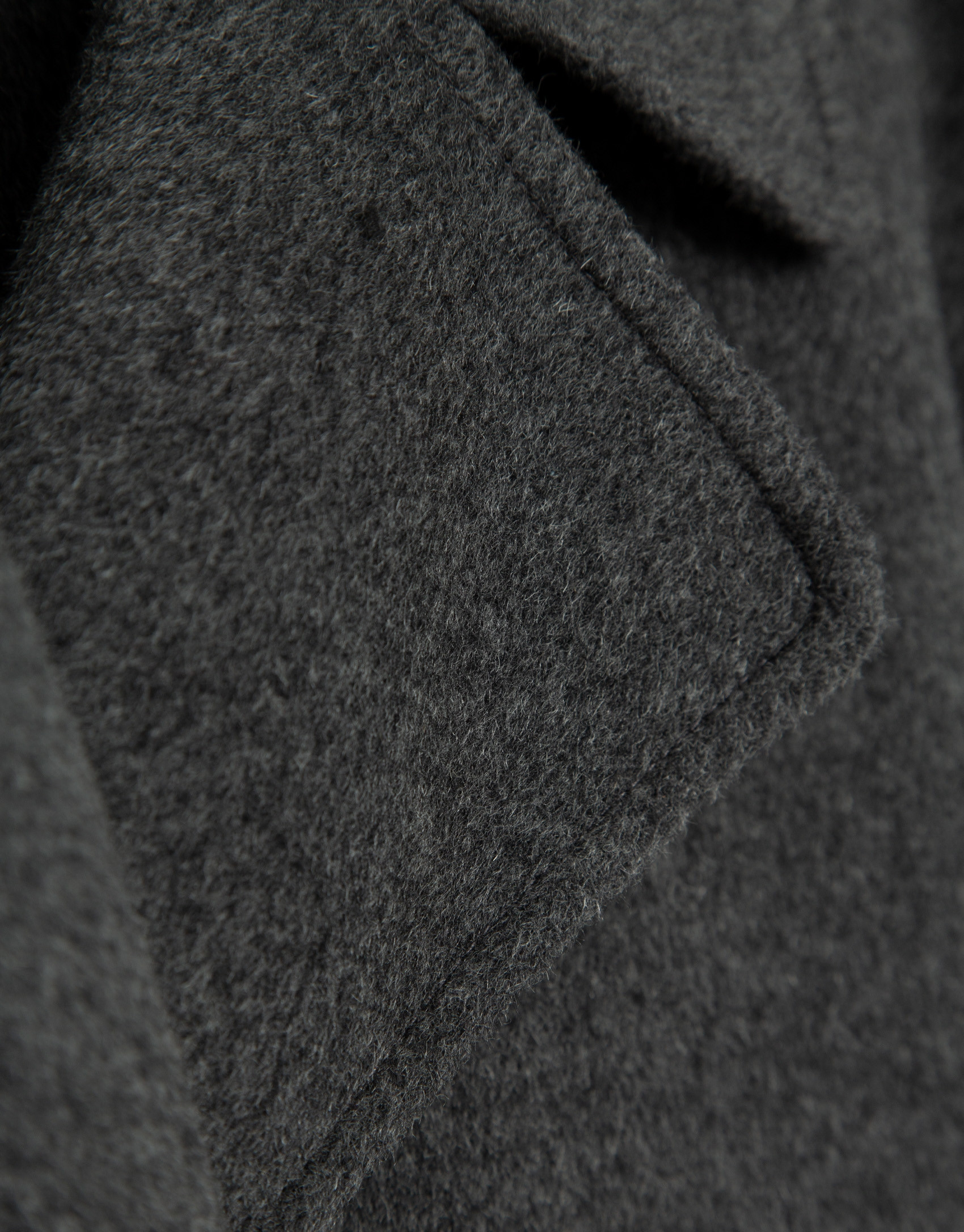 Three-quarter double-sided black ... | Roberto Verino